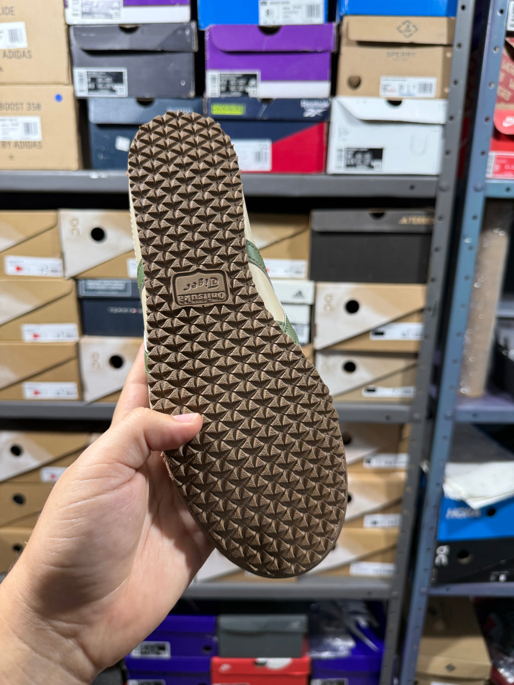 ONITSUKA TIGER