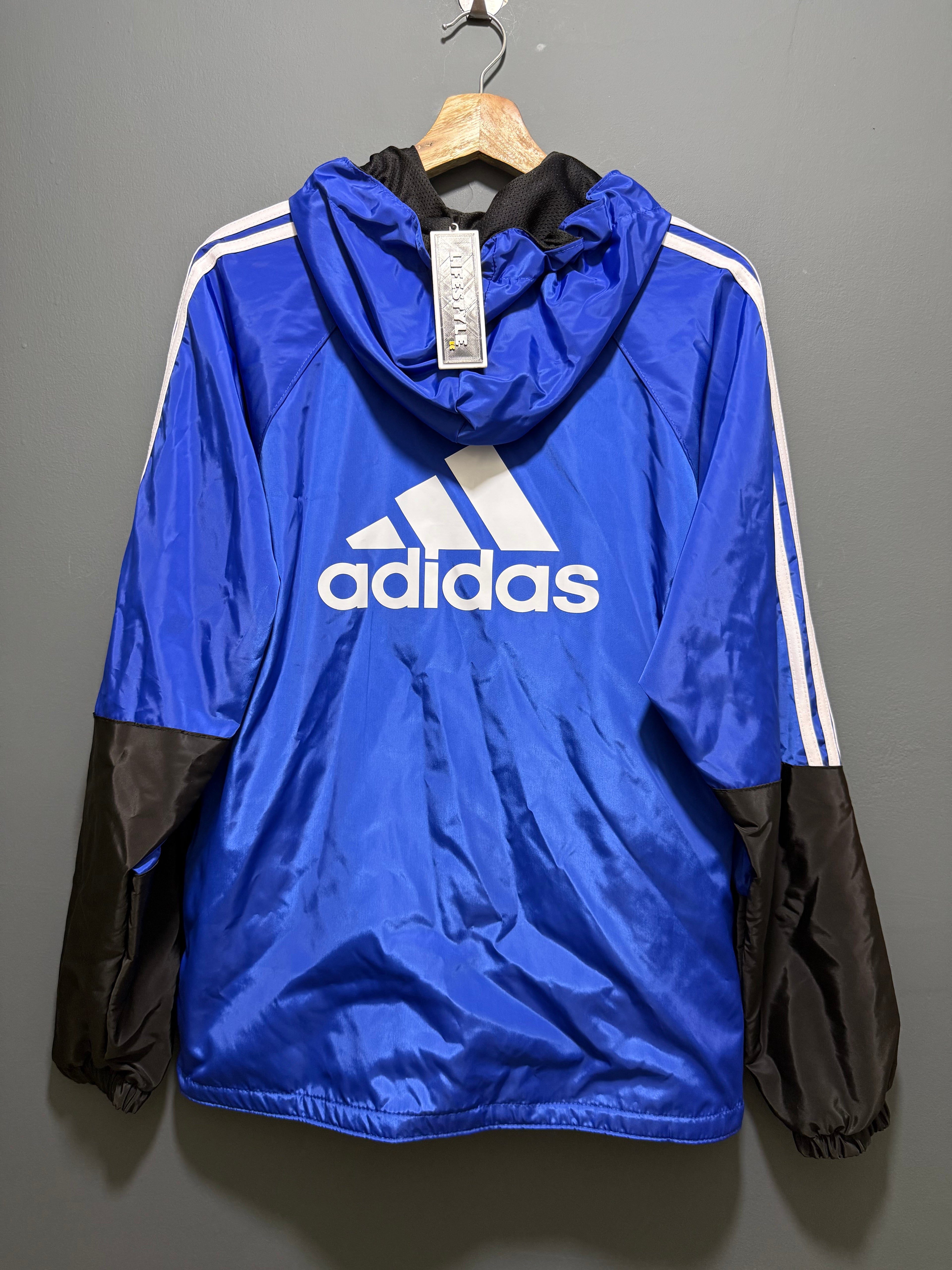 EMELEC 2026 | CHOMPA IMPERMEABLE