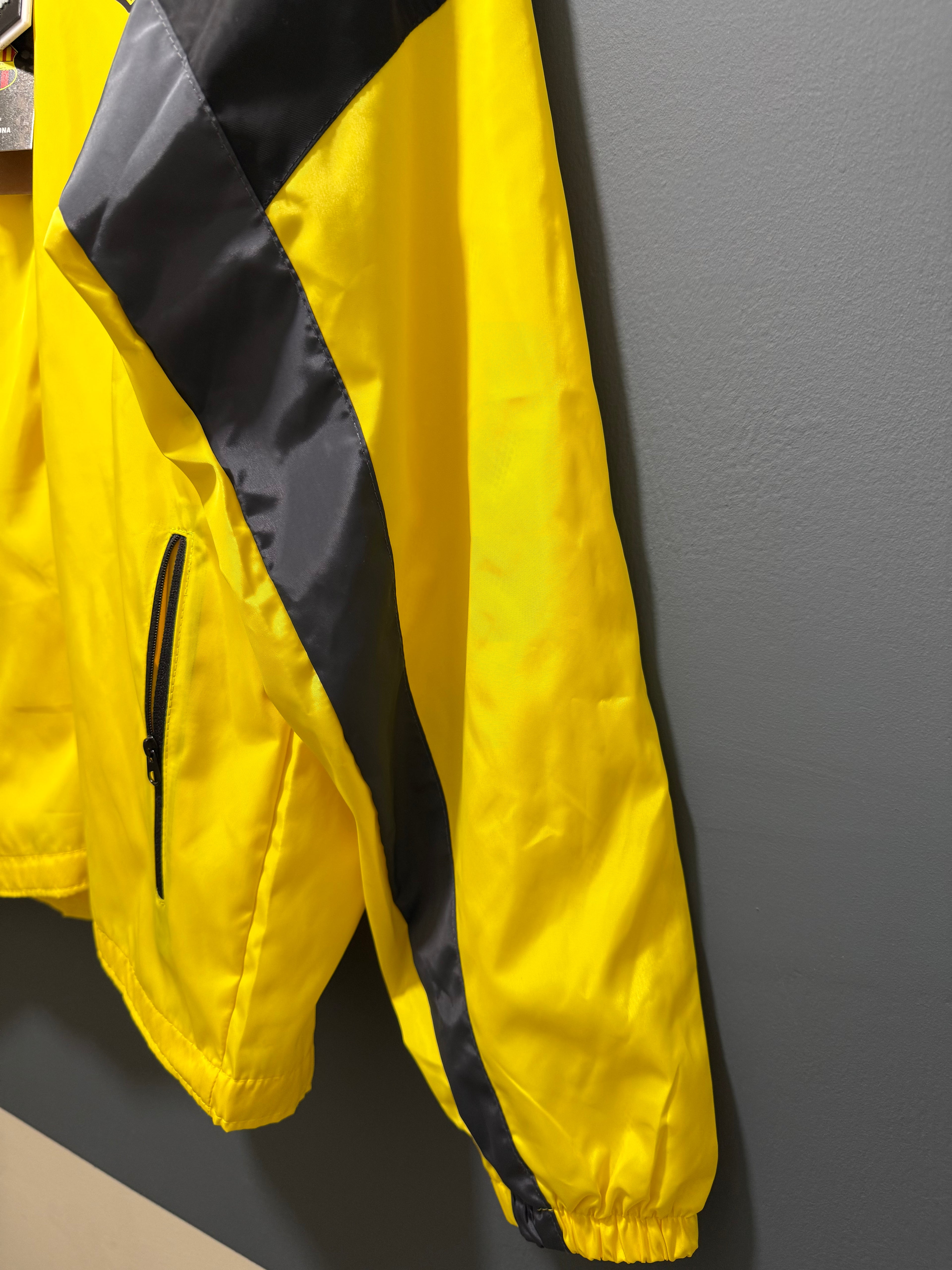 BARCELONA SC | IMPERMEABLE