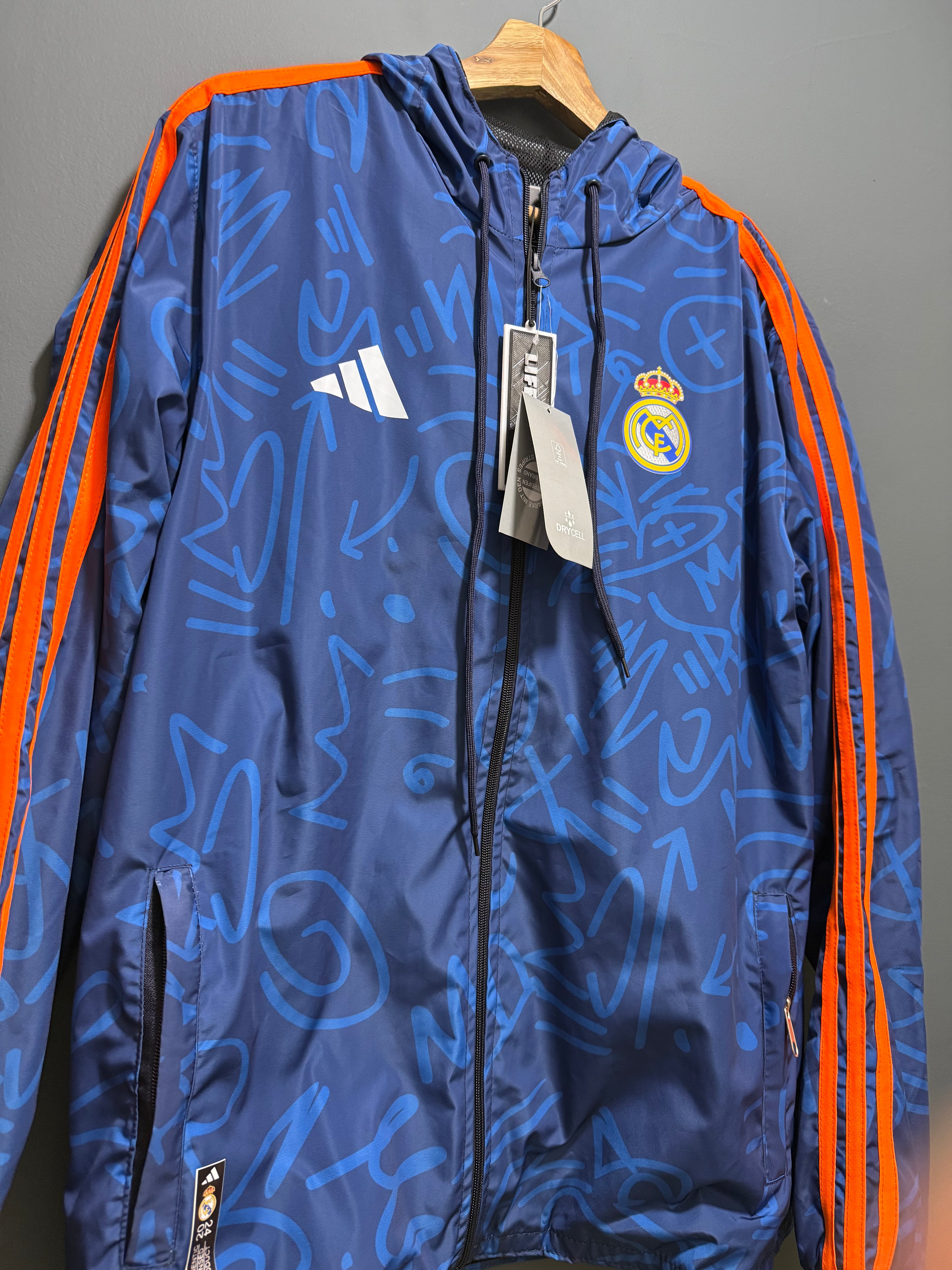 REAL MADRID | CHOMPA IMPERMEABLE