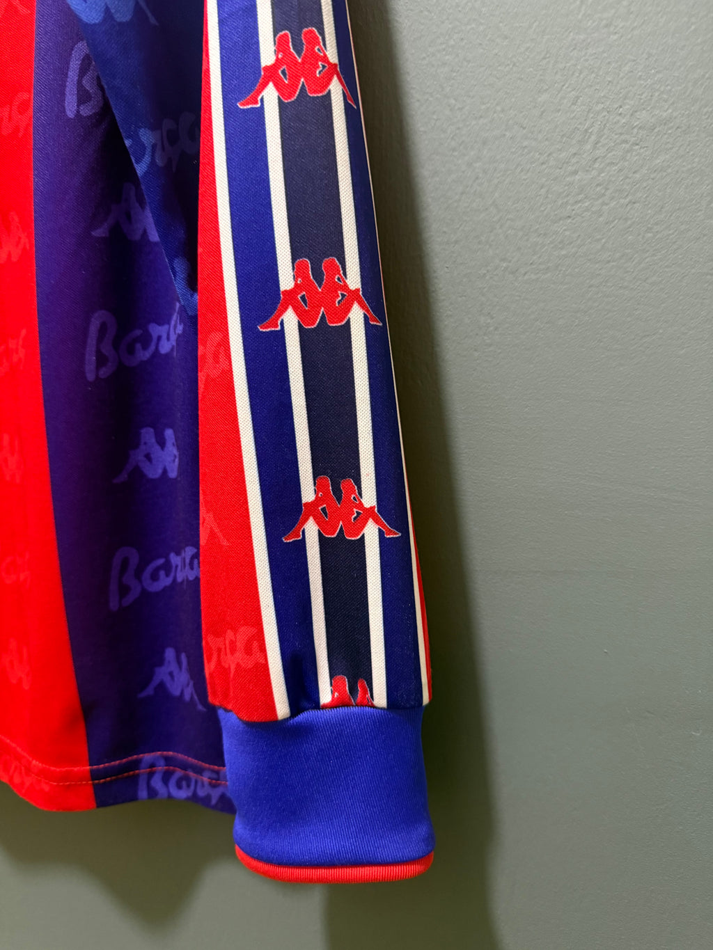 BARCELONA F.C | RETRO 9 RONALDO