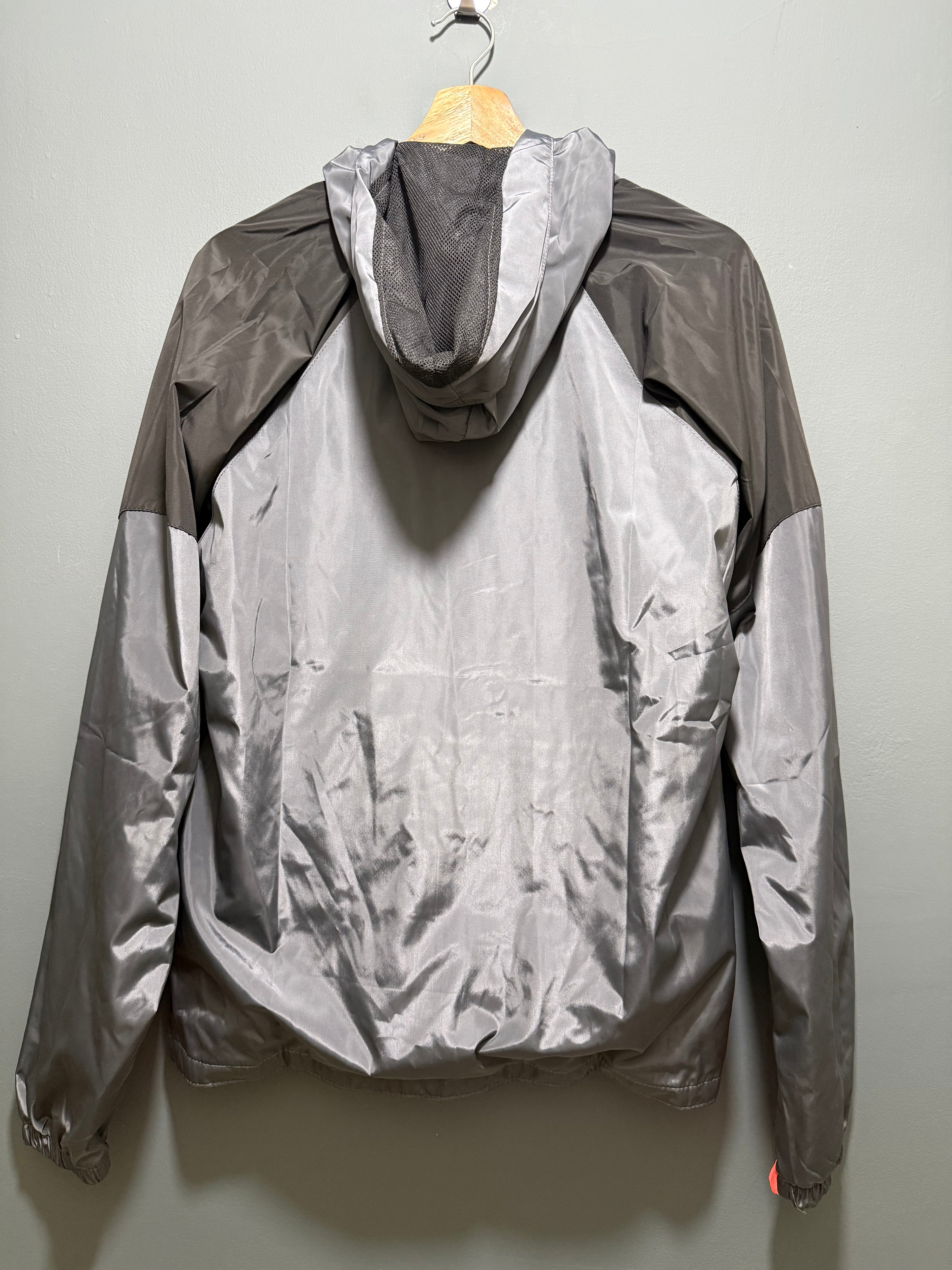 BARCELONA SC 2026 | CHOMPA IMPERMEABLE