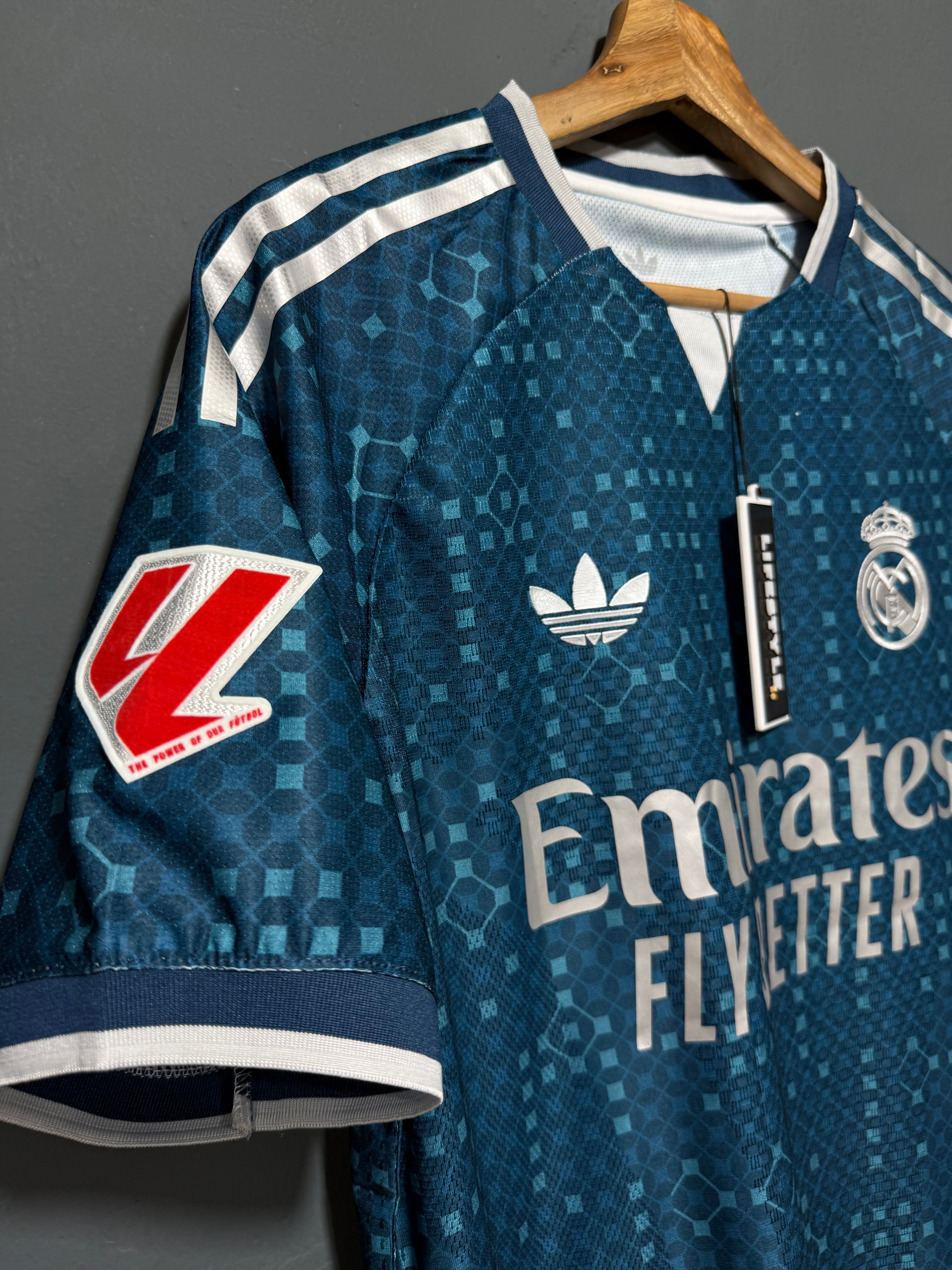 REAL MADRID 2027 | IMPORTADA