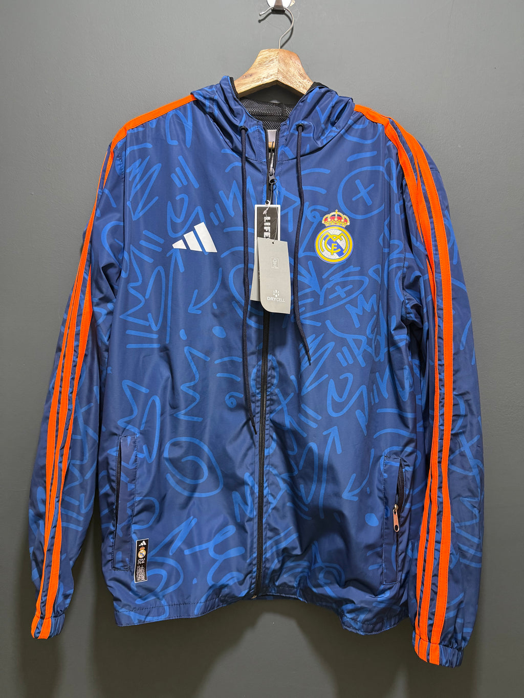 REAL MADRID | CHOMPA IMPERMEABLE