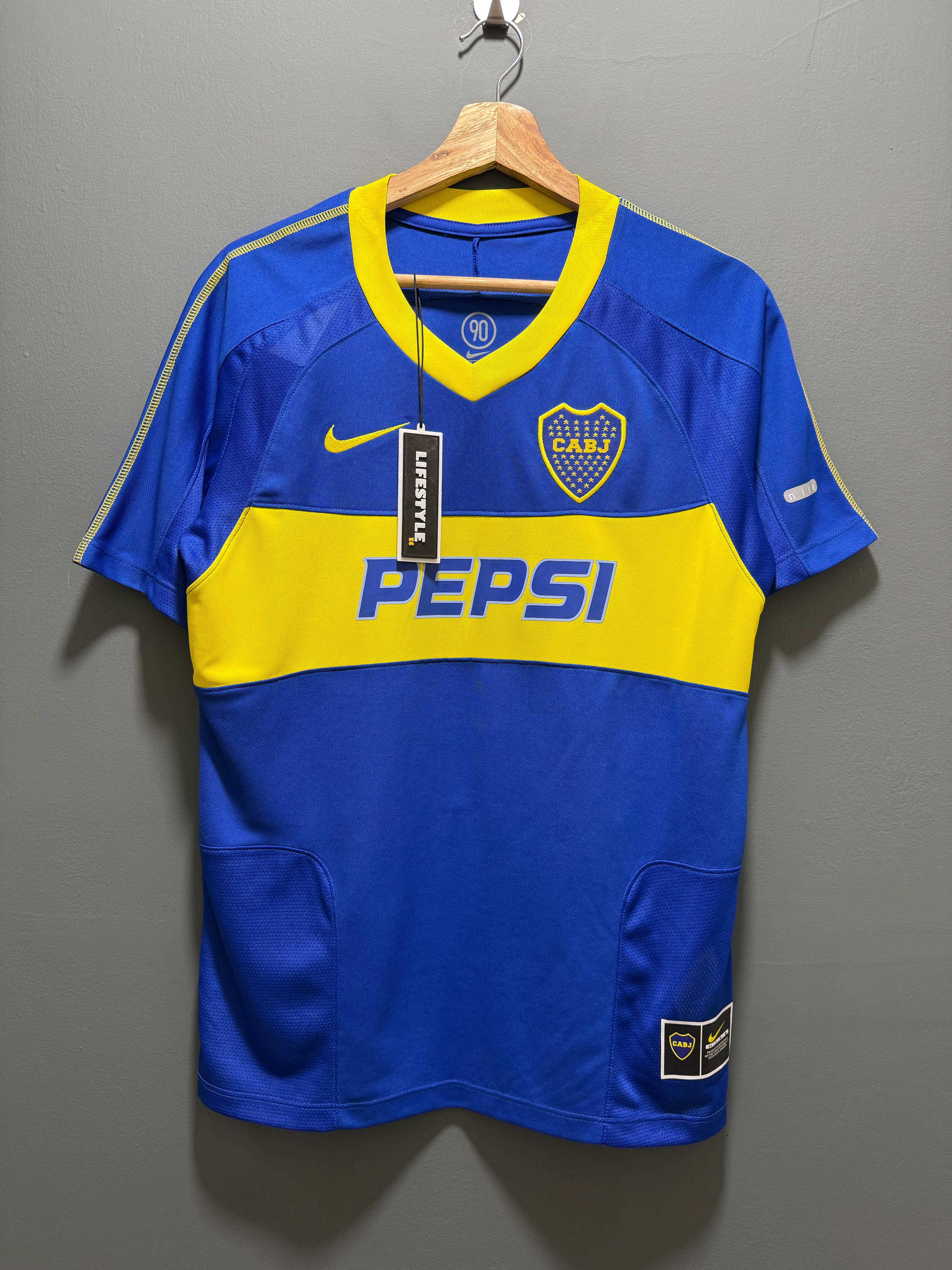 BOCA JRS - 11 CARLOS TÉVEZ