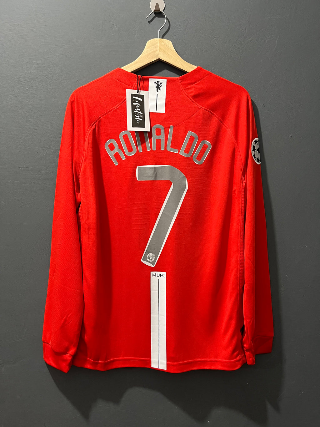 MANCHESTER UNITED 2008 | RETRO MANGA LARGA CRISTIANO RONALDO