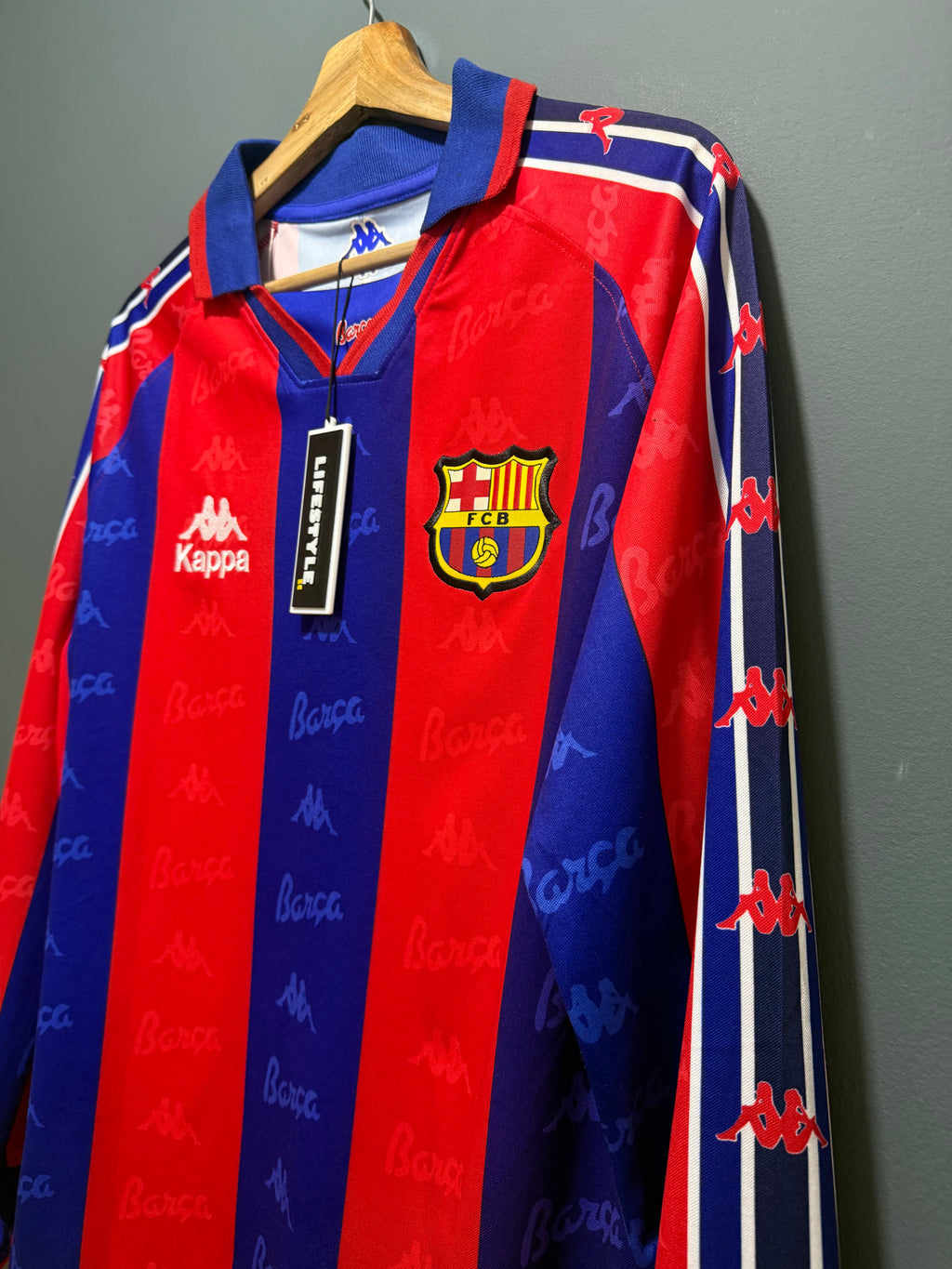 BARCELONA F.C | RETRO 9 RONALDO