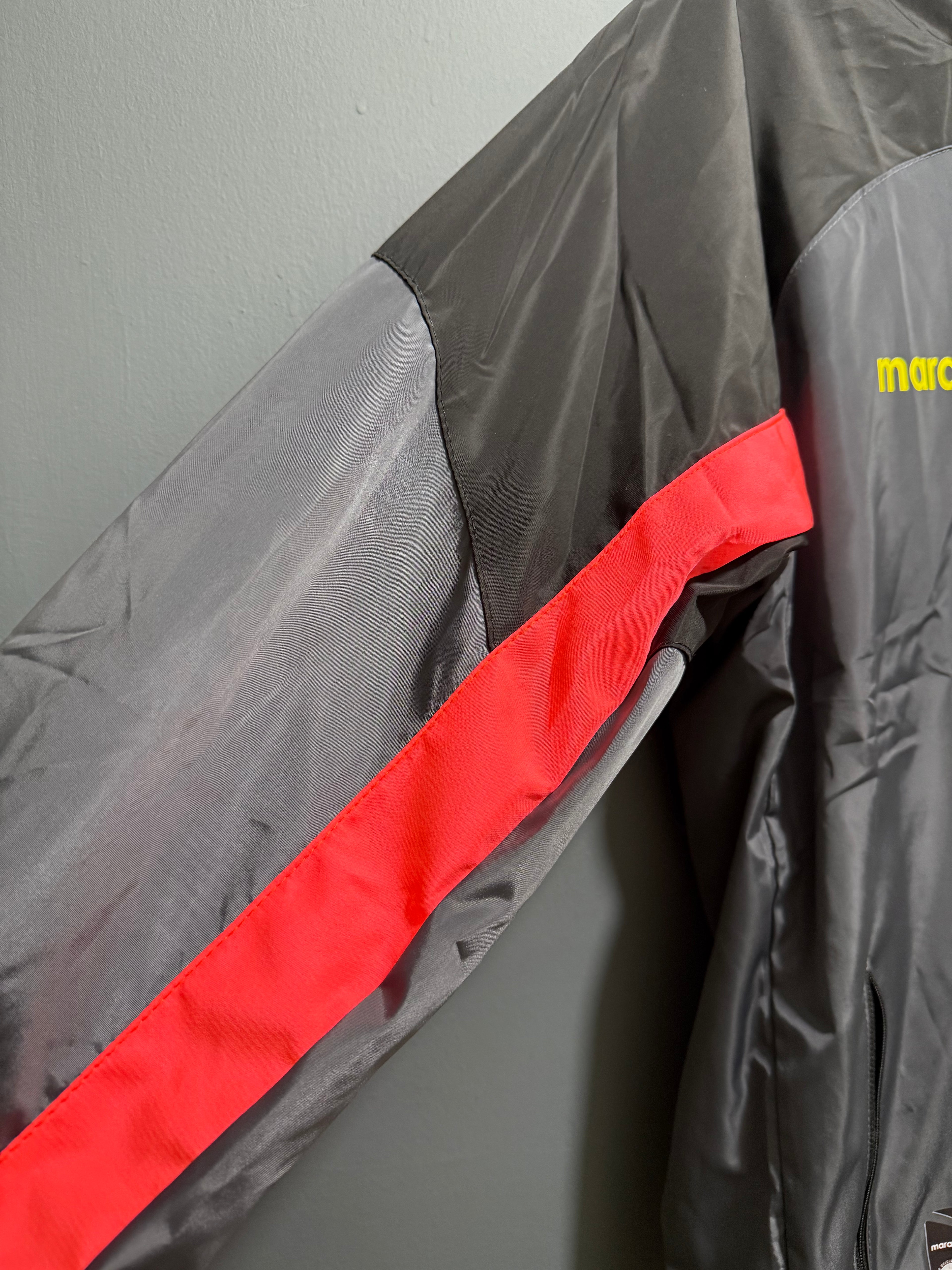 BARCELONA SC 2026 | CHOMPA IMPERMEABLE