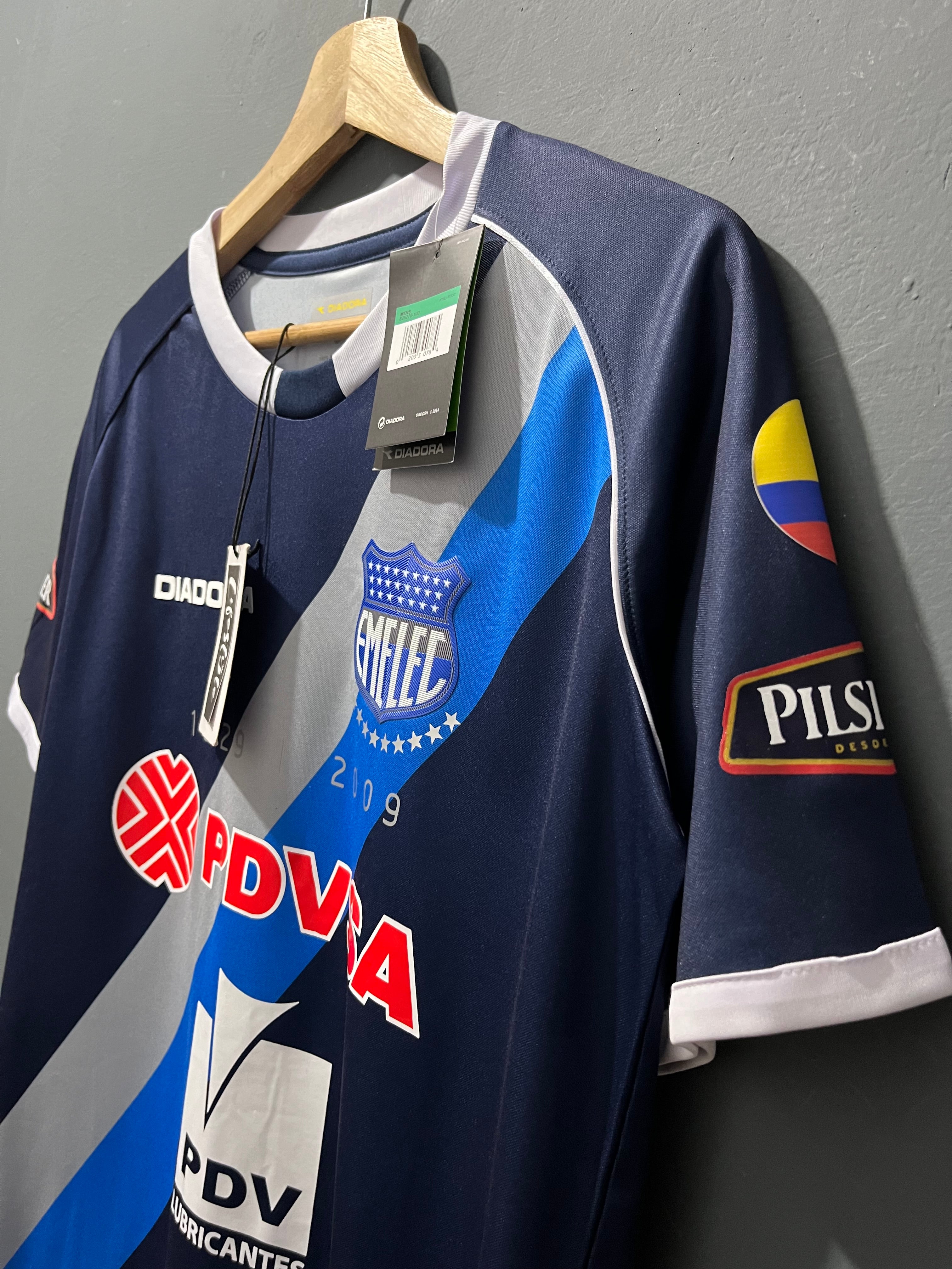 EMELEC 2009 | RETRO