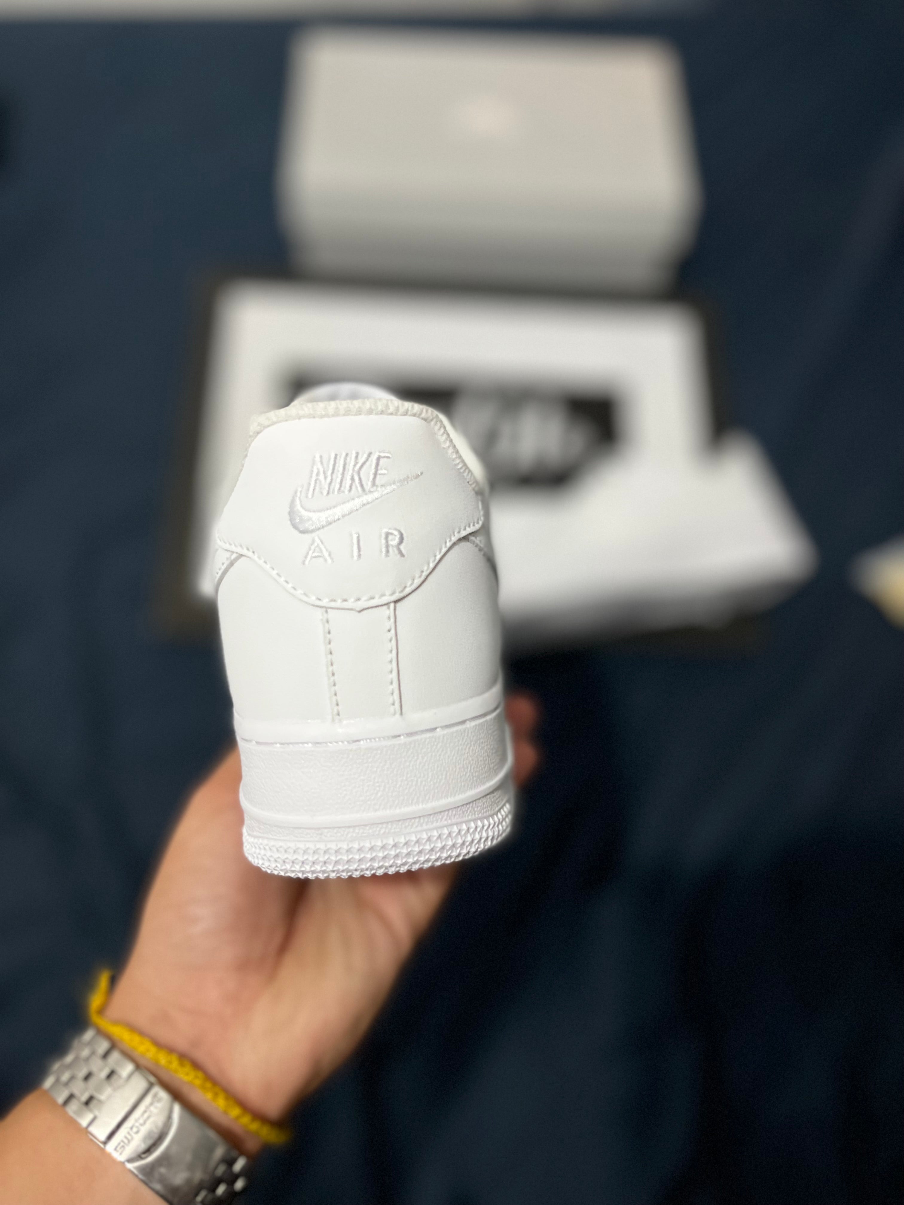 NIKE FORCÉ ONE | CLASSIC