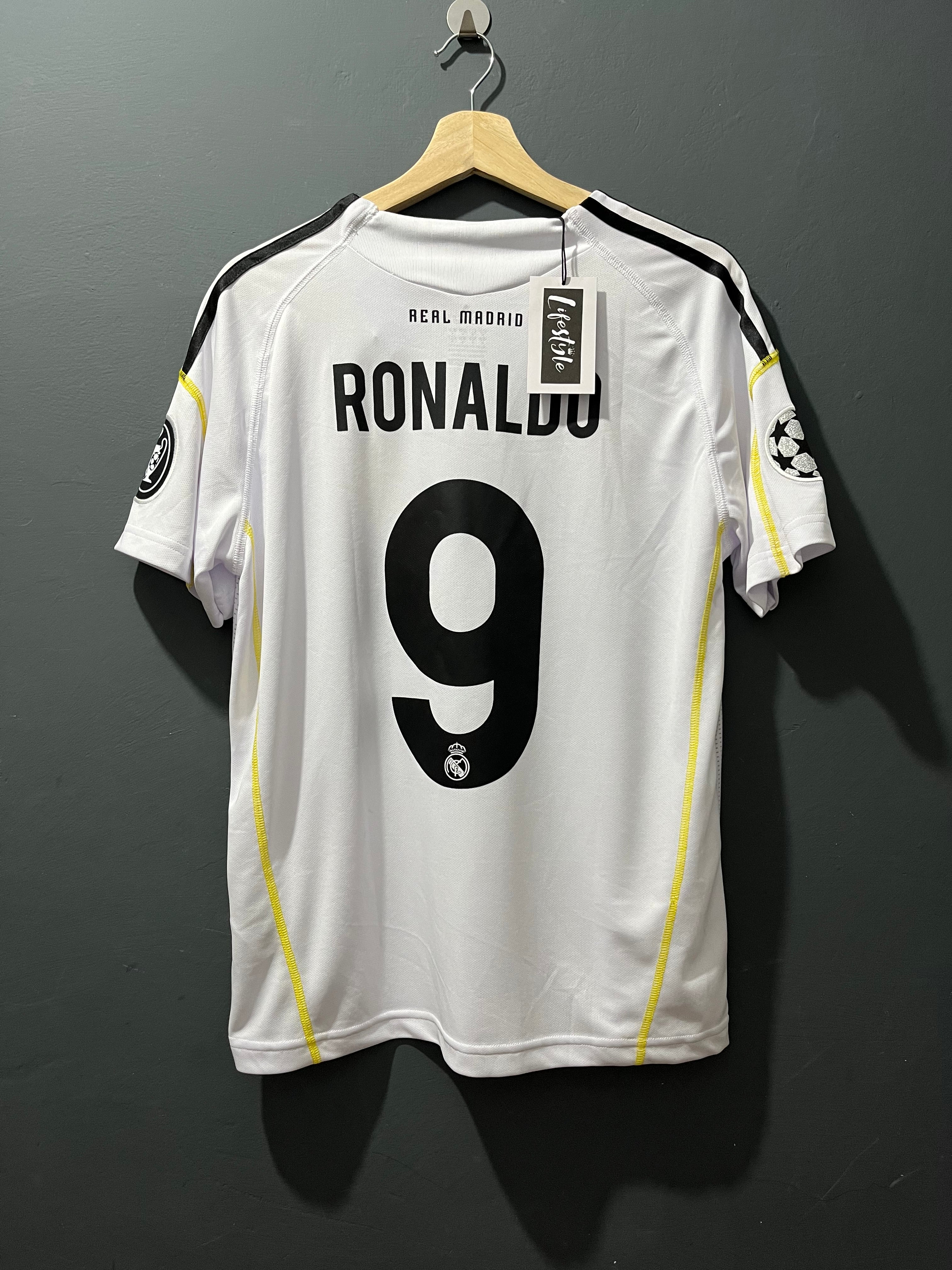 REAL MADRID 2009 | RETRO - CRISTIANO RONALDO