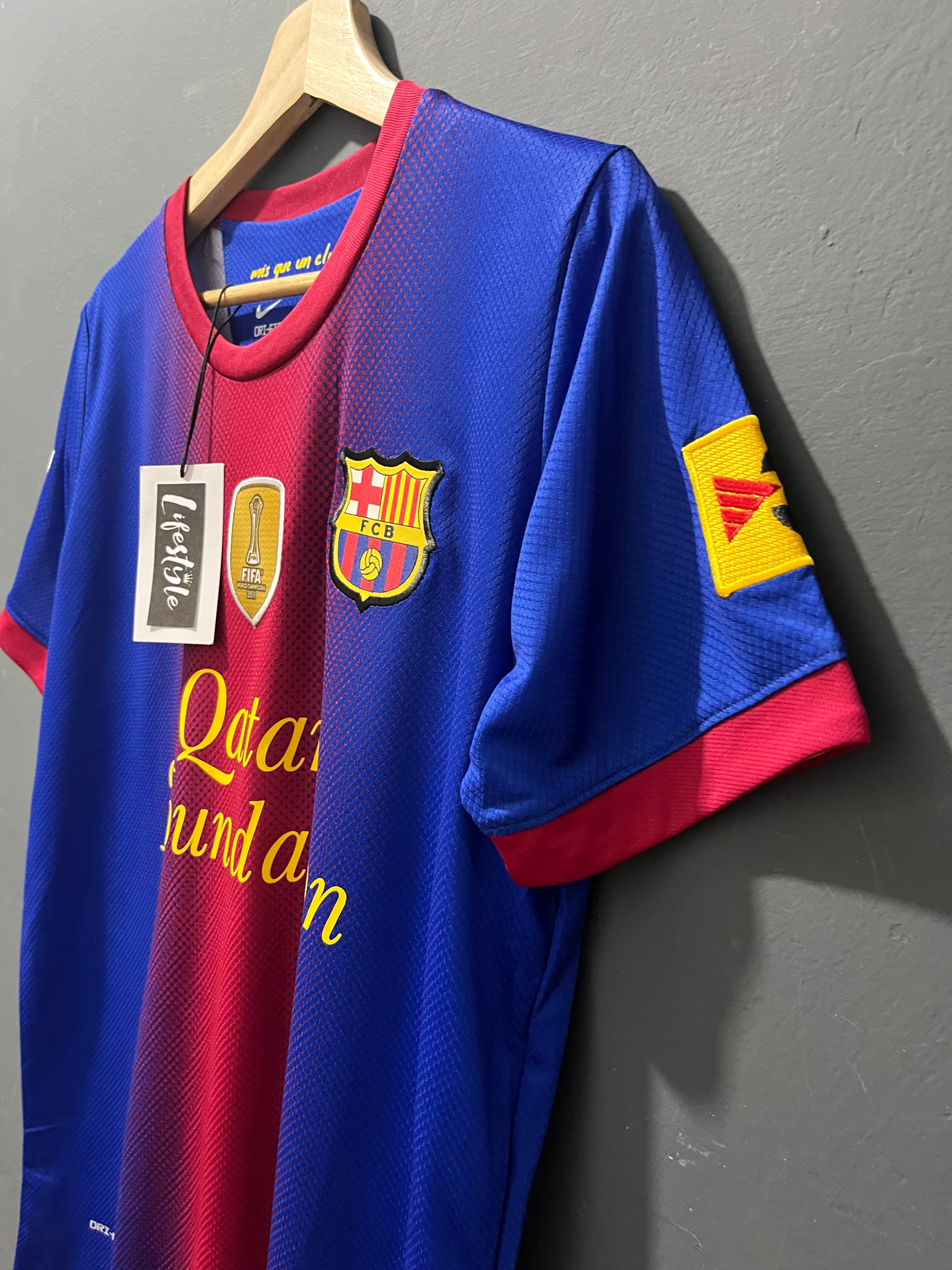 BARCELONA F.C 2011 | RETRO MESSI