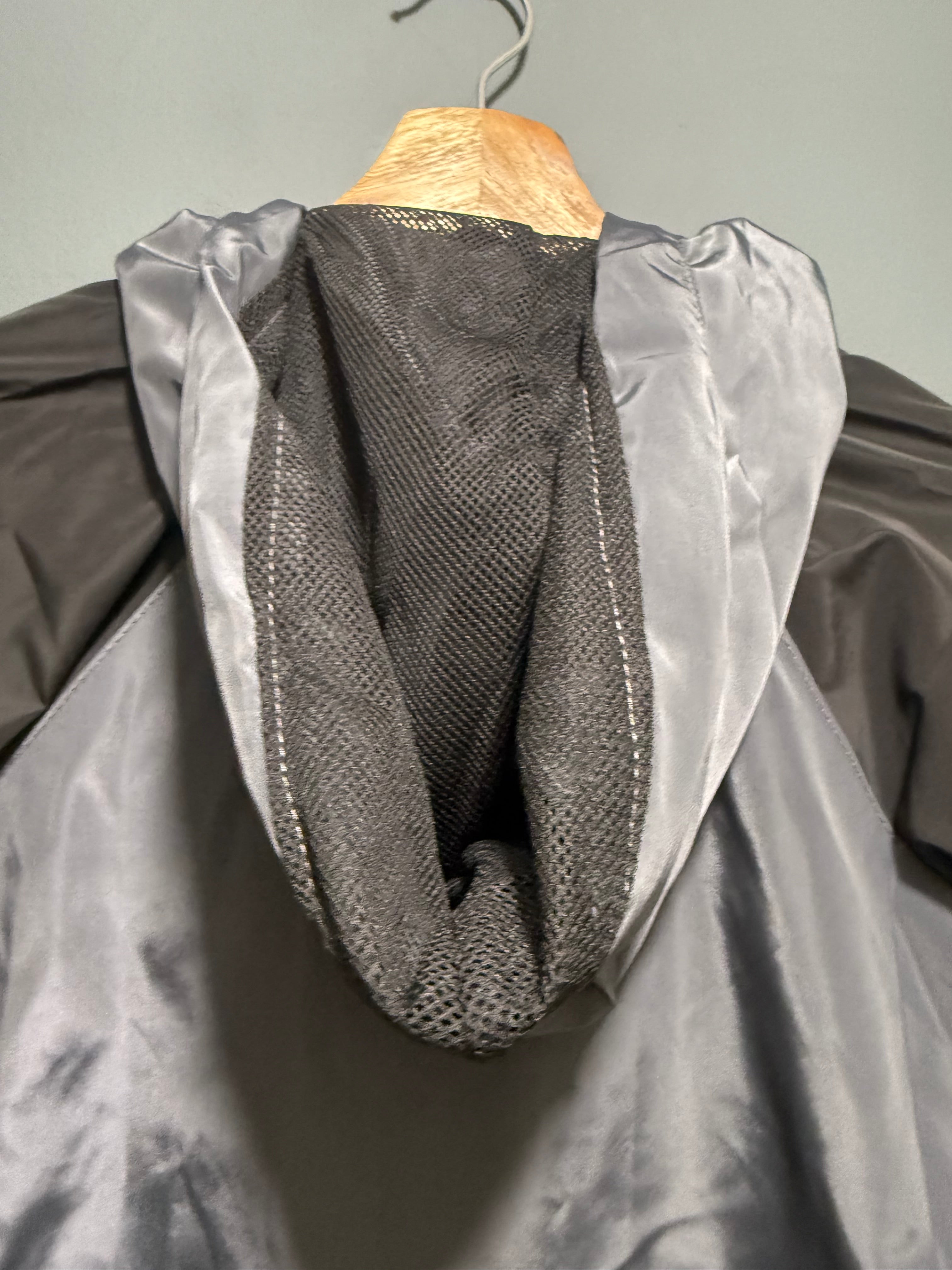 BARCELONA SC 2026 | CHOMPA IMPERMEABLE