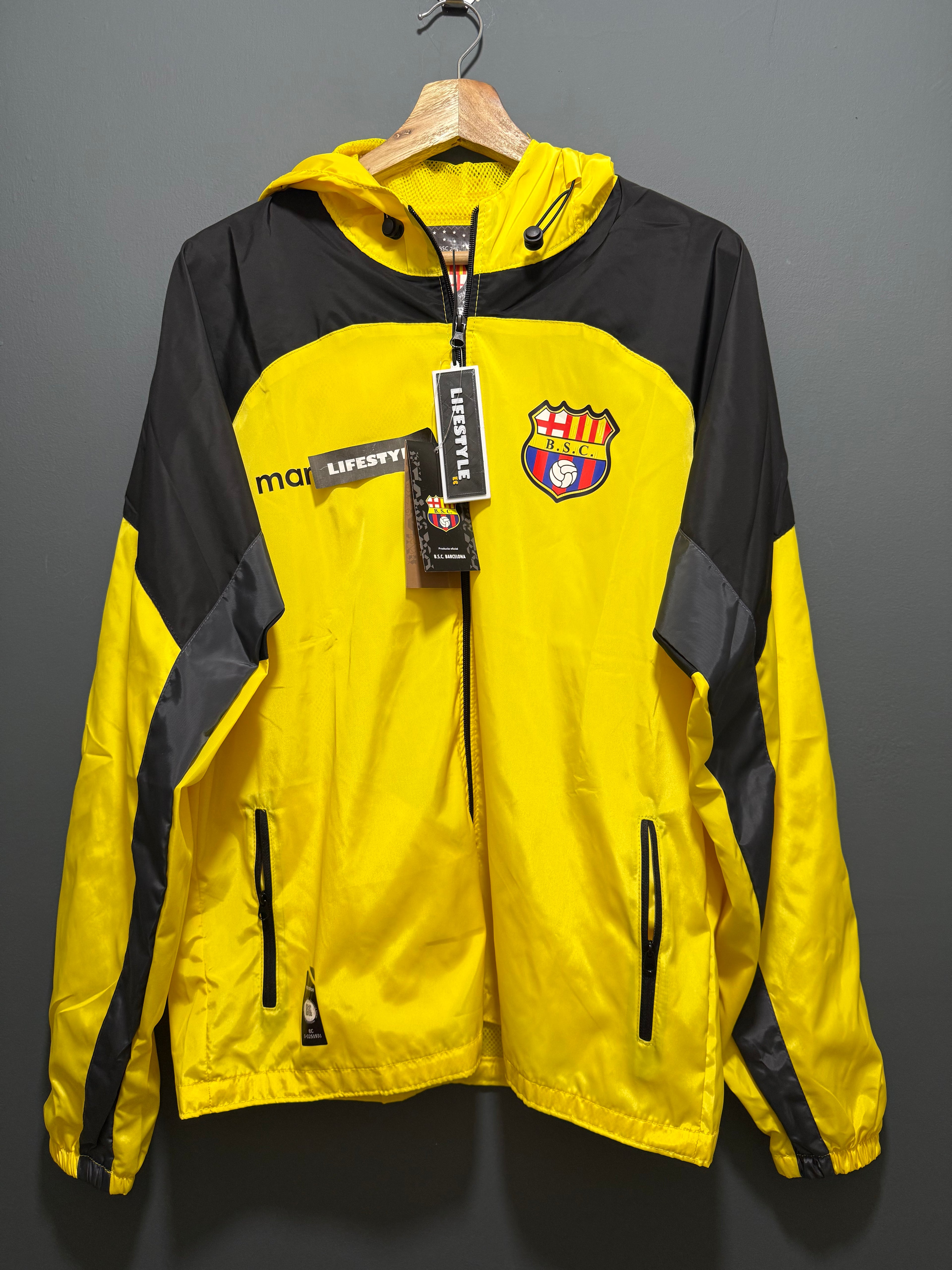 BARCELONA SC | IMPERMEABLE