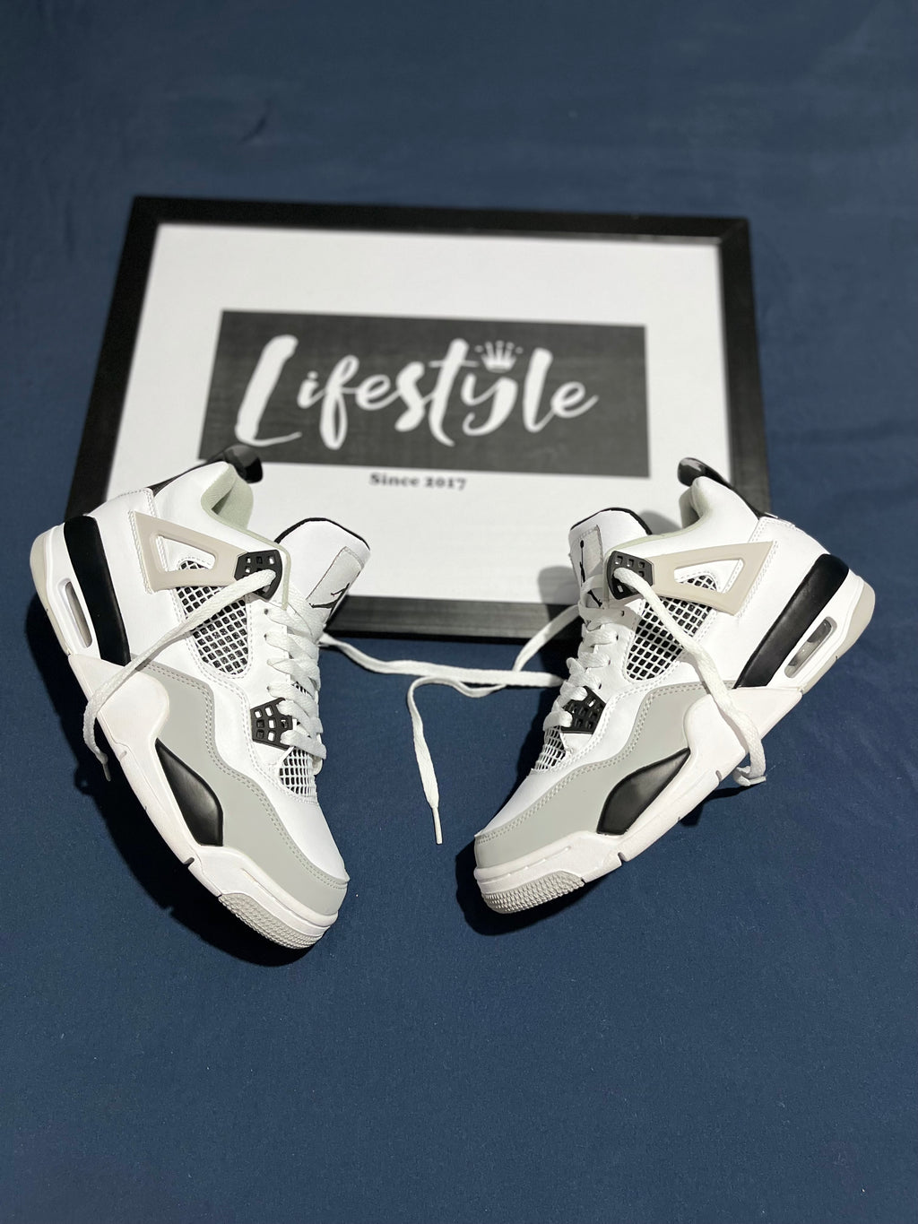 JORDAN RETRO 4 | MILITARY BLACK