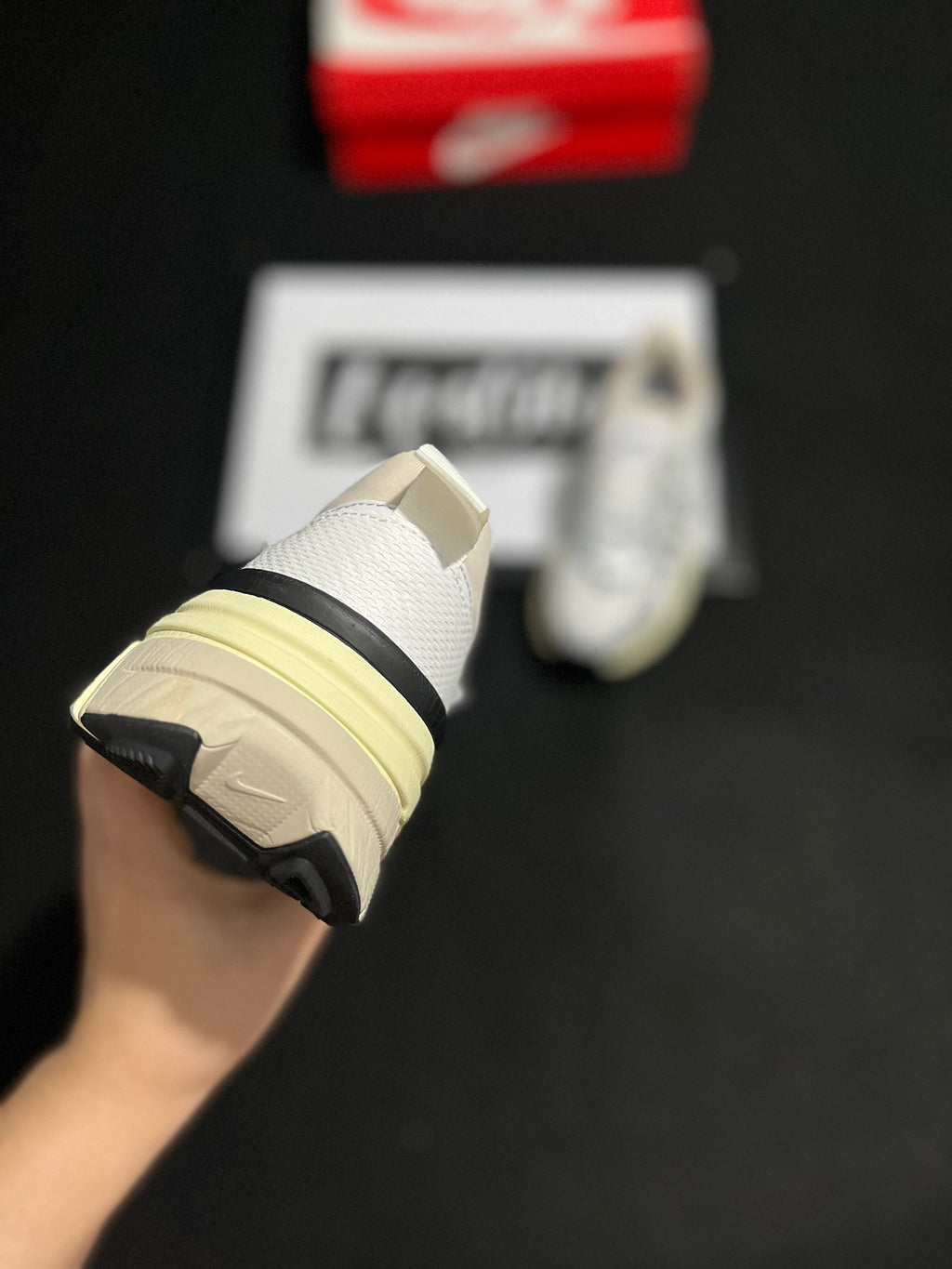 NIKE V2K | DAMA
