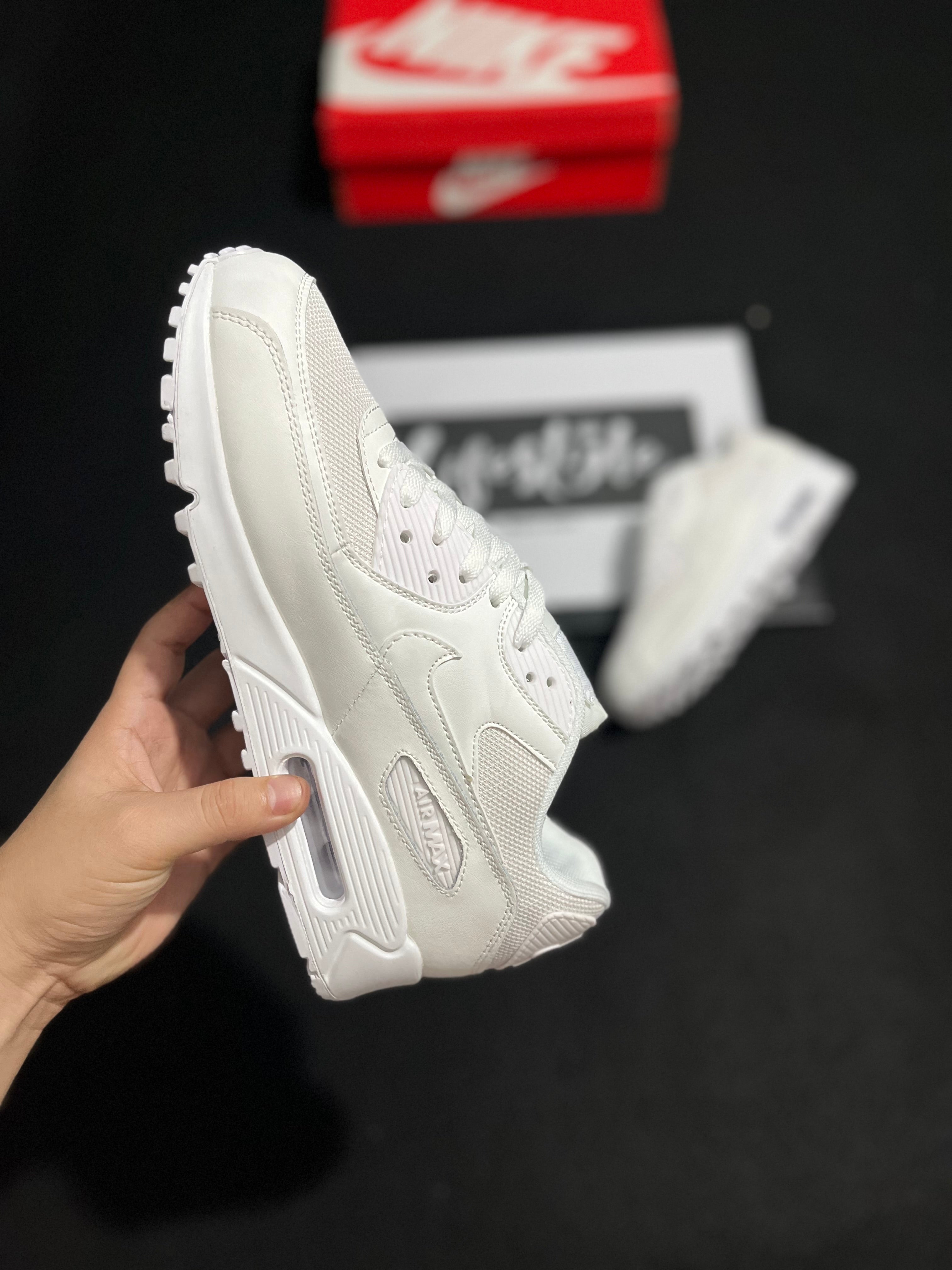 NIKE AIR MAX 90 | WHITE
