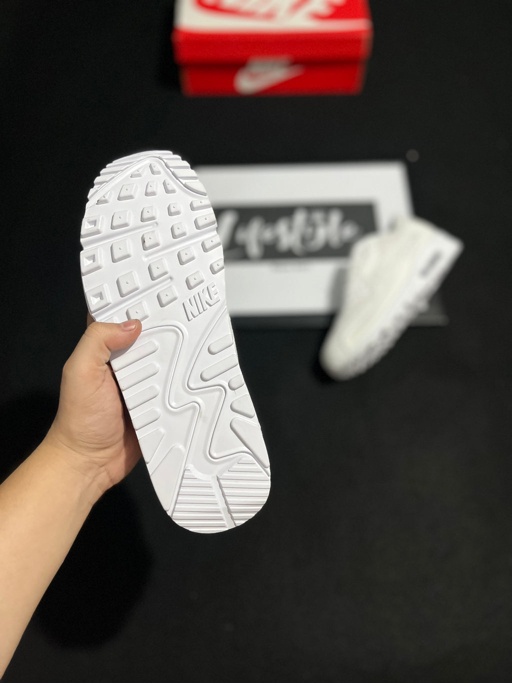 NIKE AIR MAX 90 | WHITE