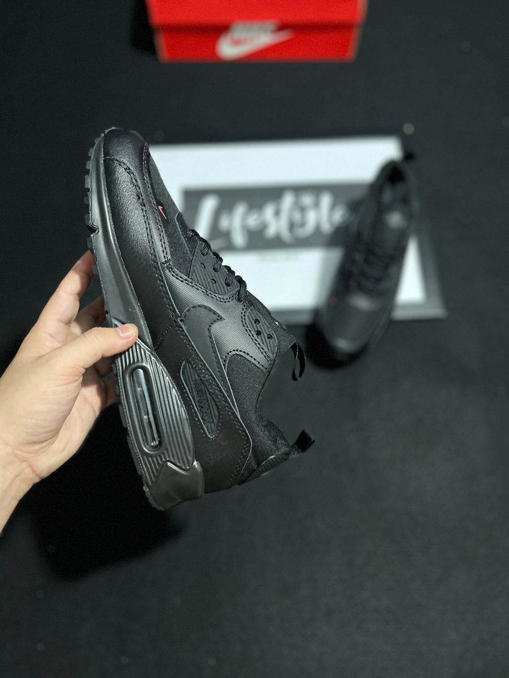 NIKE AIR MAX 90