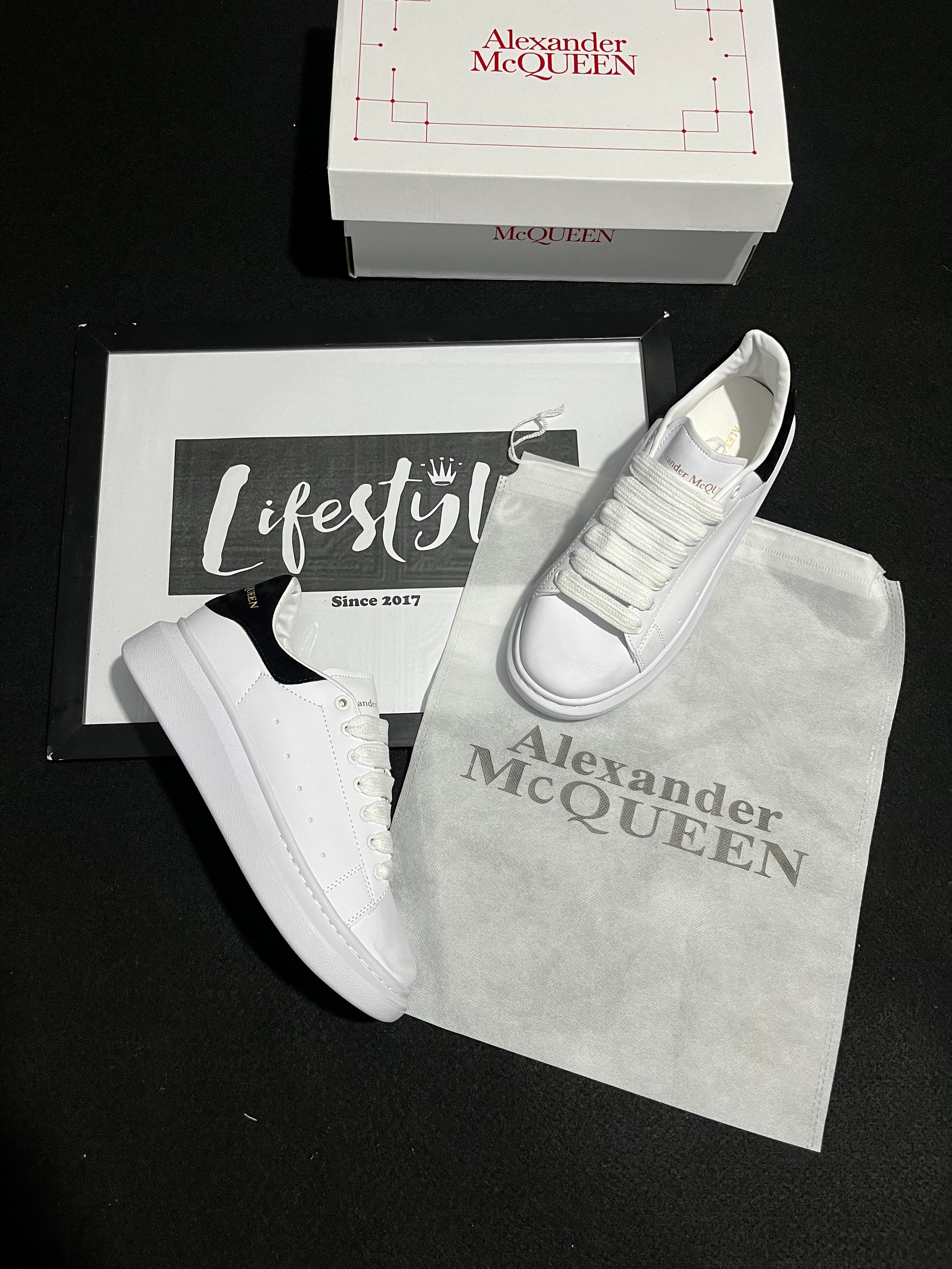 ALEXANDER MCQUEEN