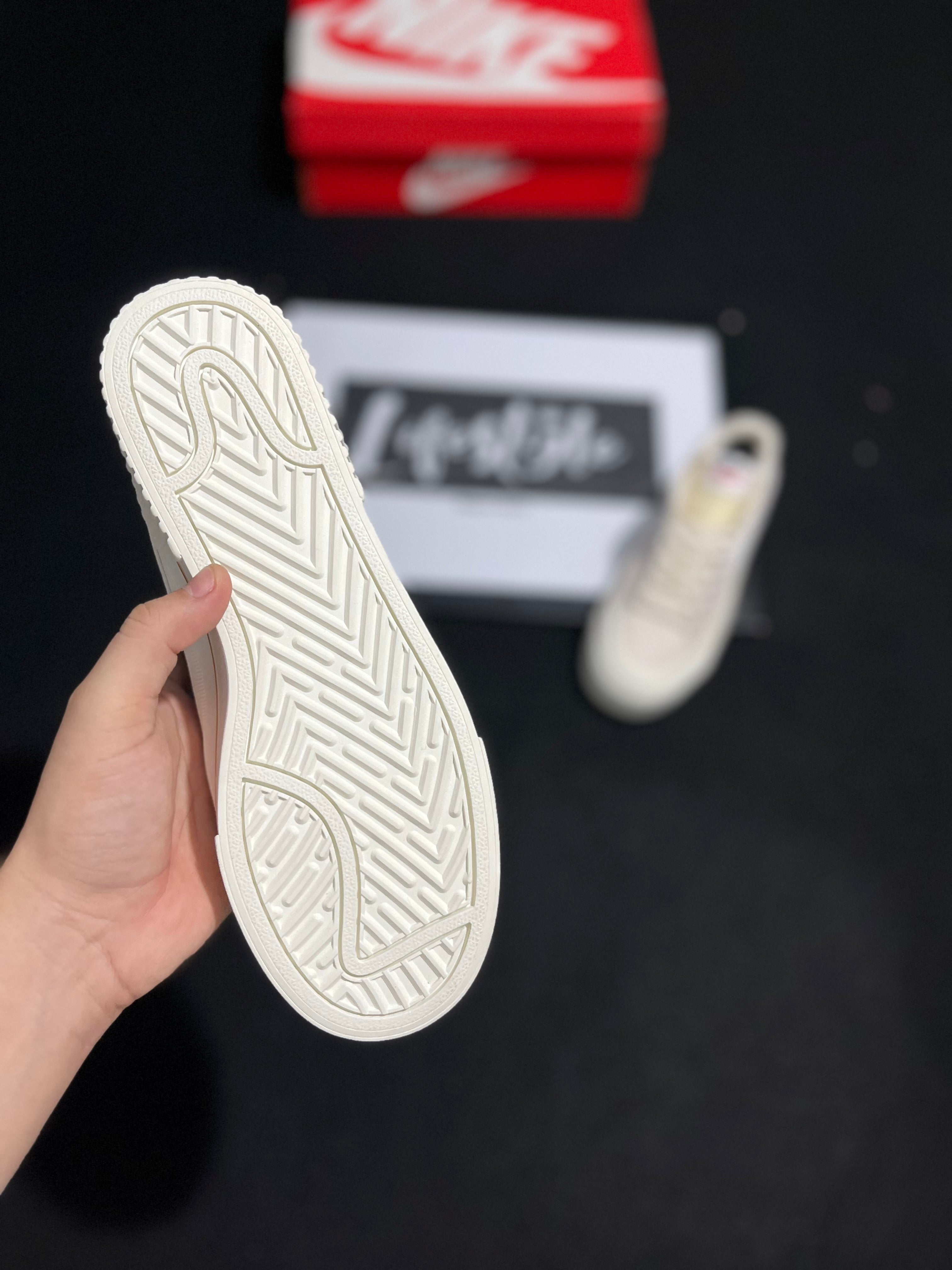 NIKE COURT | DAMA