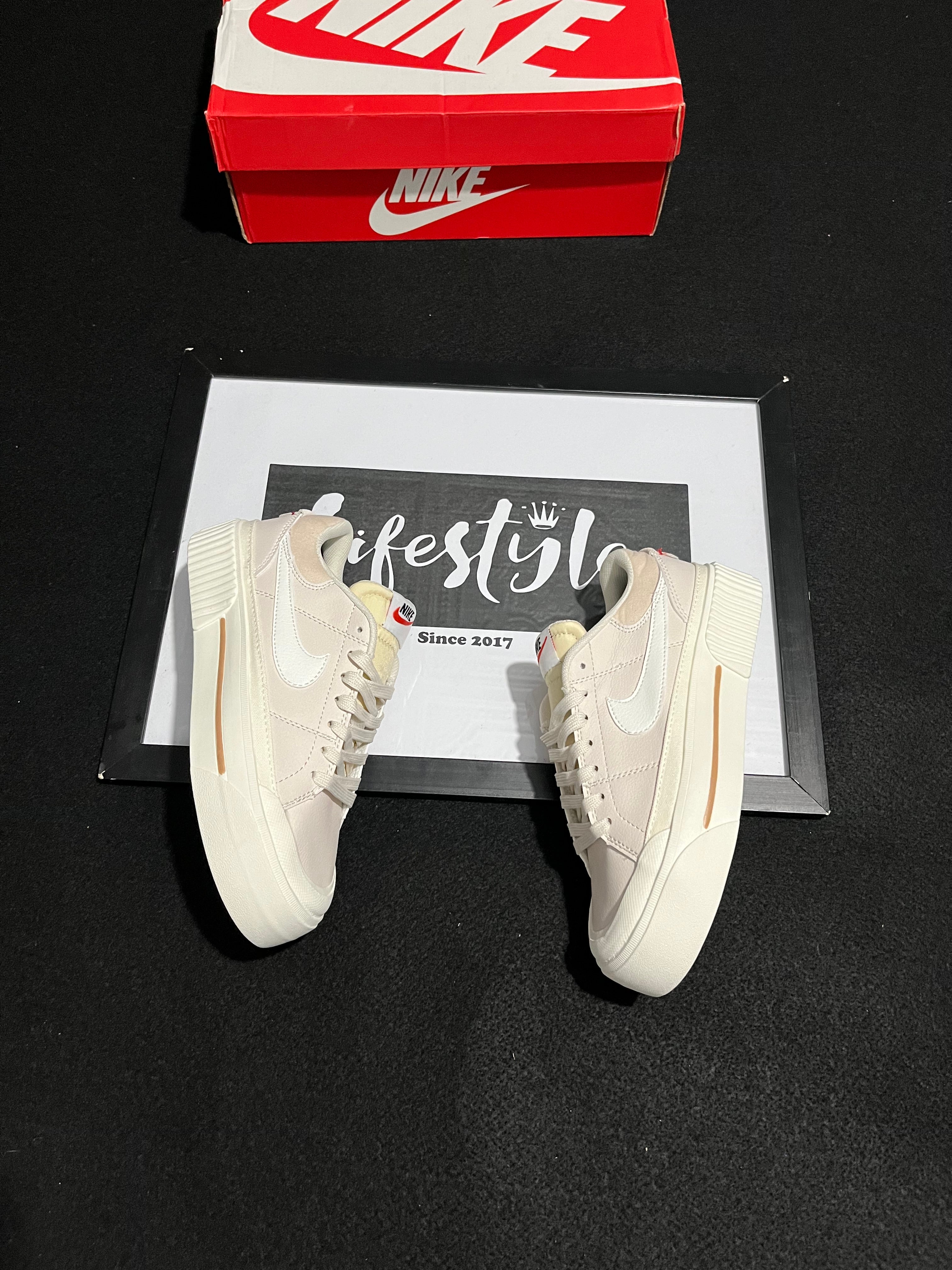 NIKE COURT | DAMA