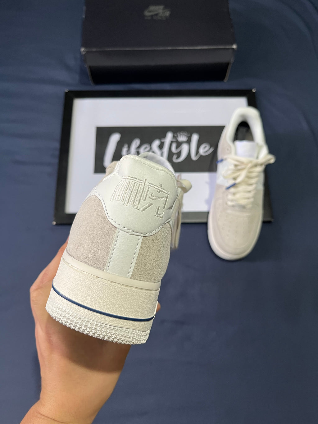 NIKE AIR FORCE ONE