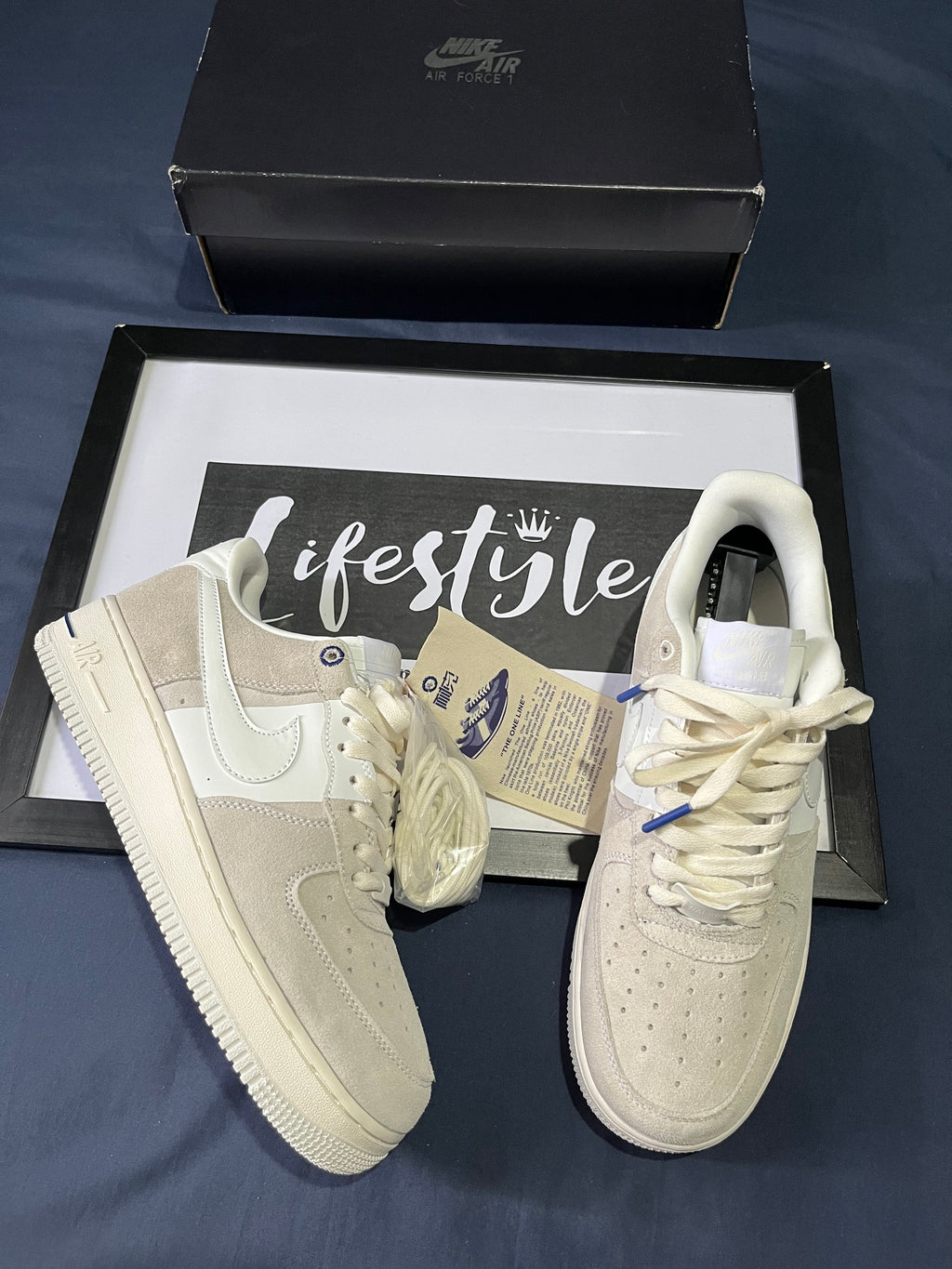 NIKE AIR FORCE ONE