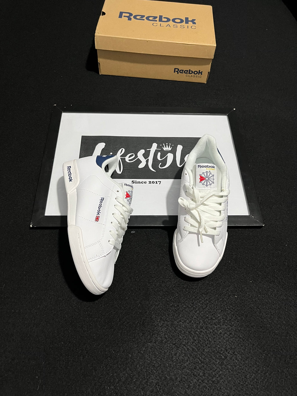 REEBOK CLASICC