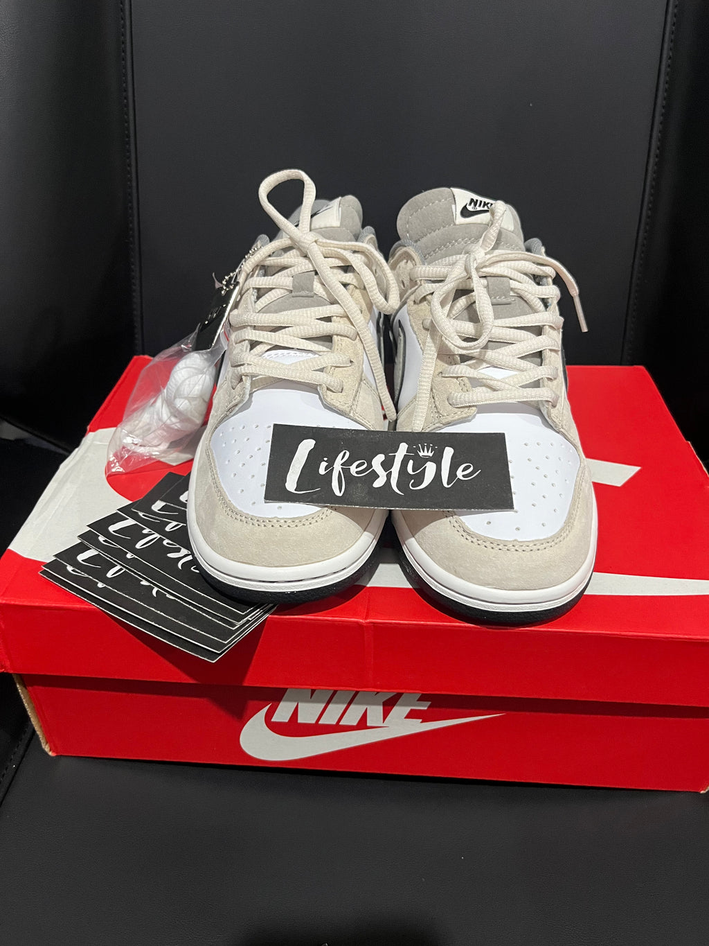NIKE SB DUNK LOW