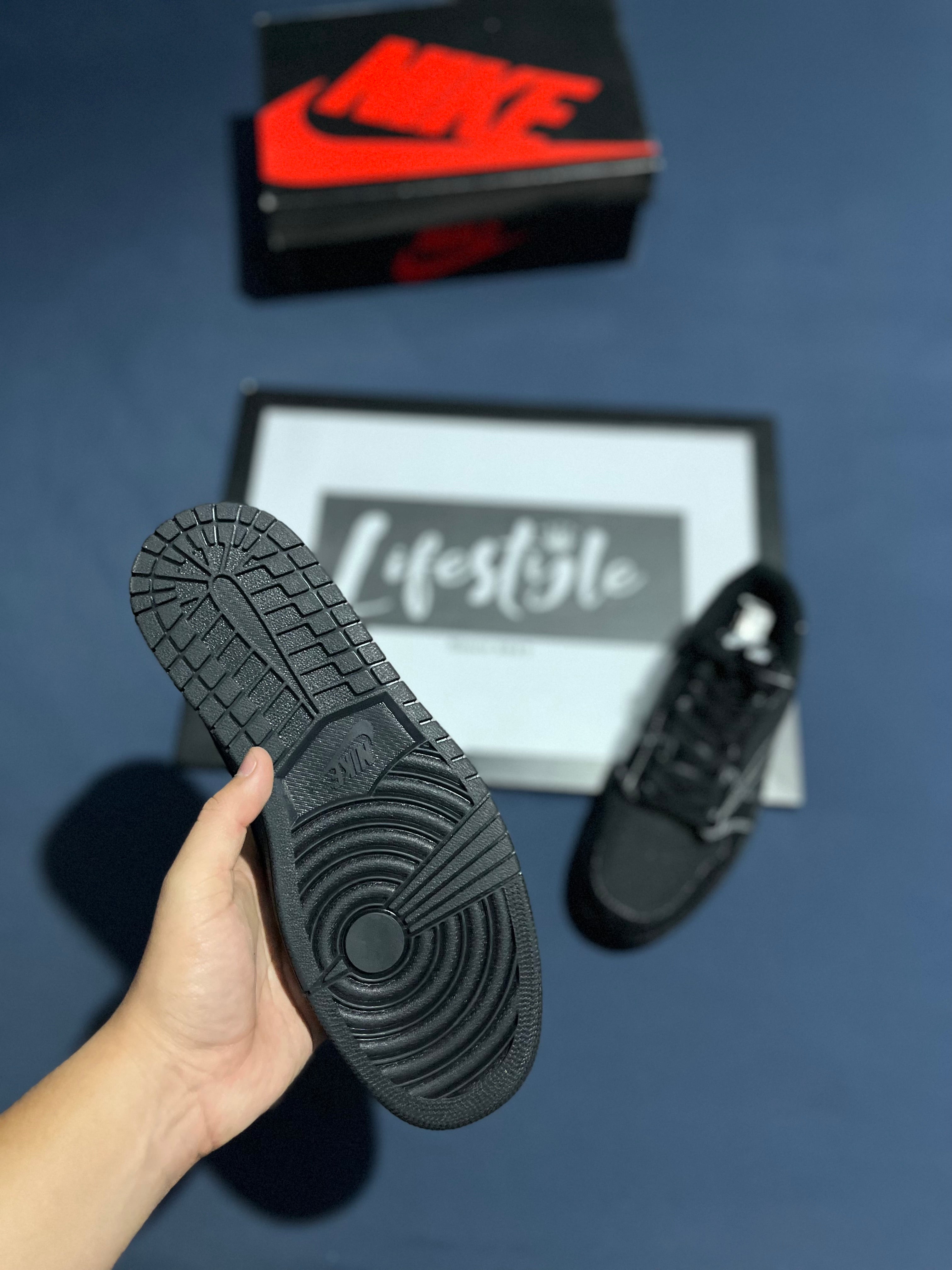JORDAN RETRO 1 | TRAVIS SCOOT PHATOM