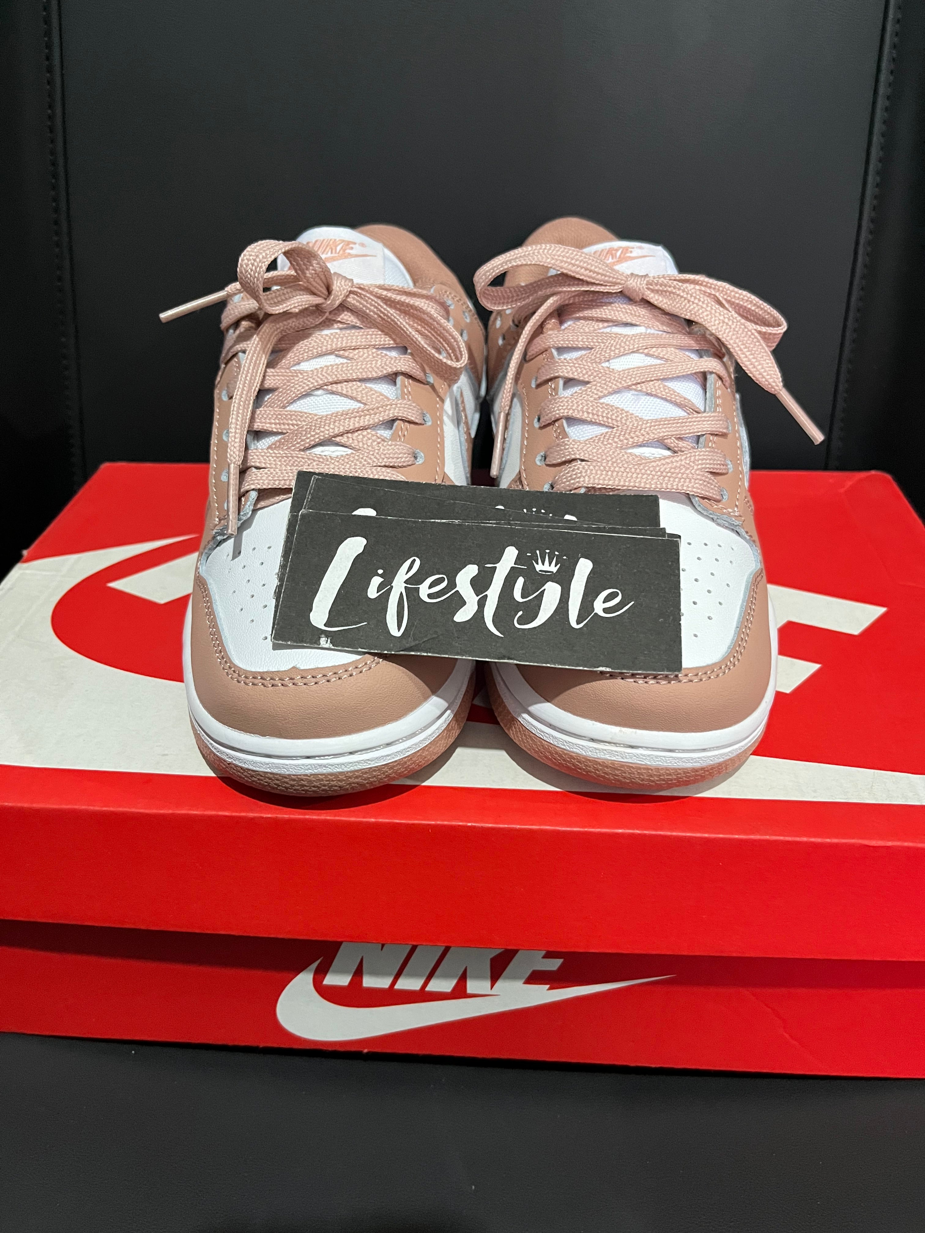 NIKE SB DUNK LOW | DAMA