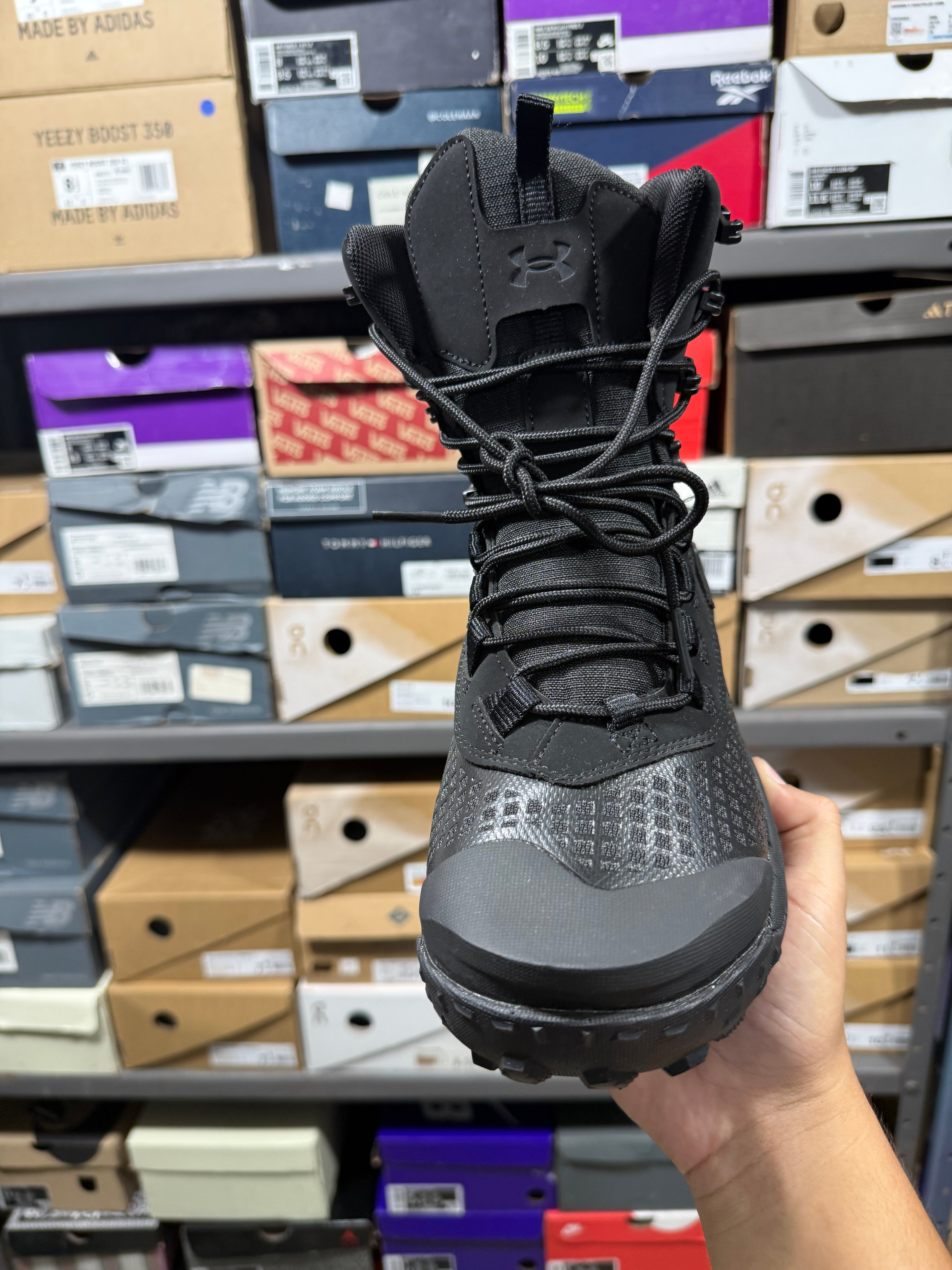 UNDER ARMOUR| TÁCTICA STORM PROOF