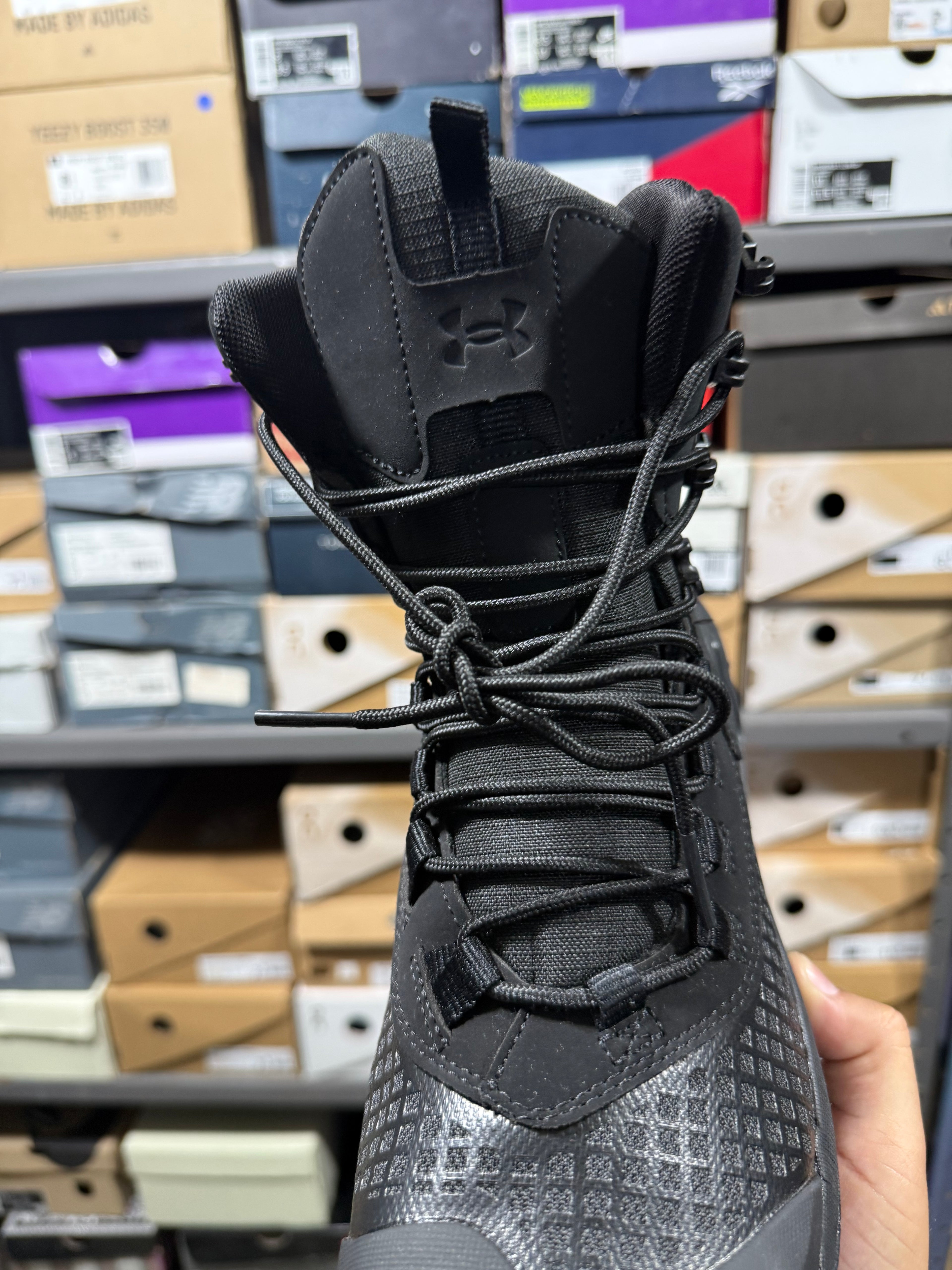 UNDER ARMOUR| TÁCTICA STORM PROOF