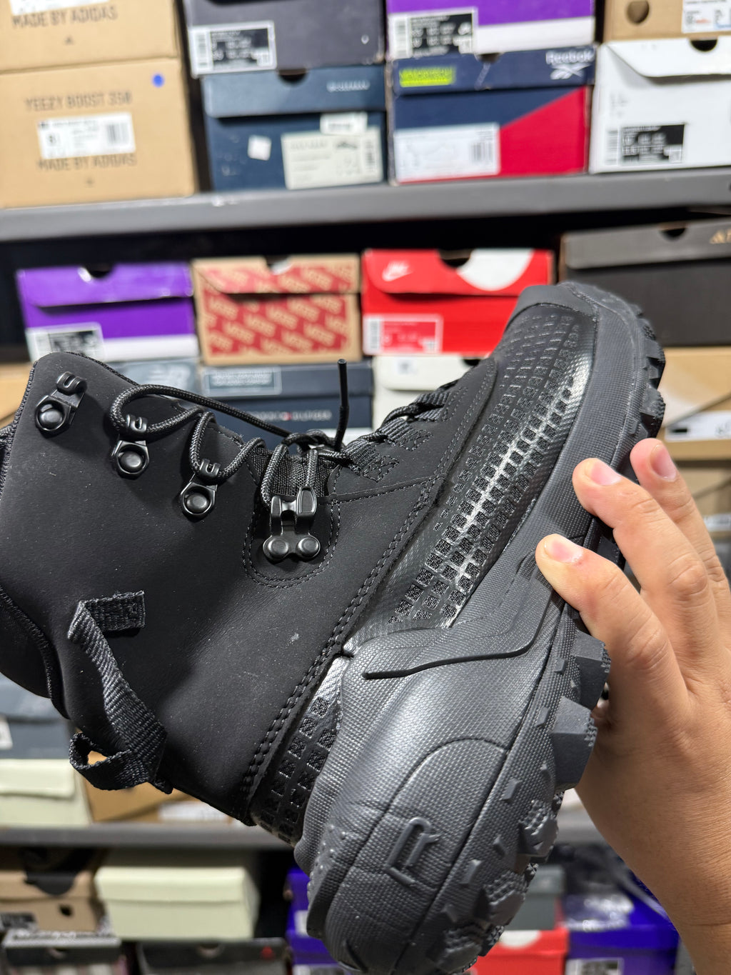 UNDER ARMOUR| TÁCTICA STORM PROOF