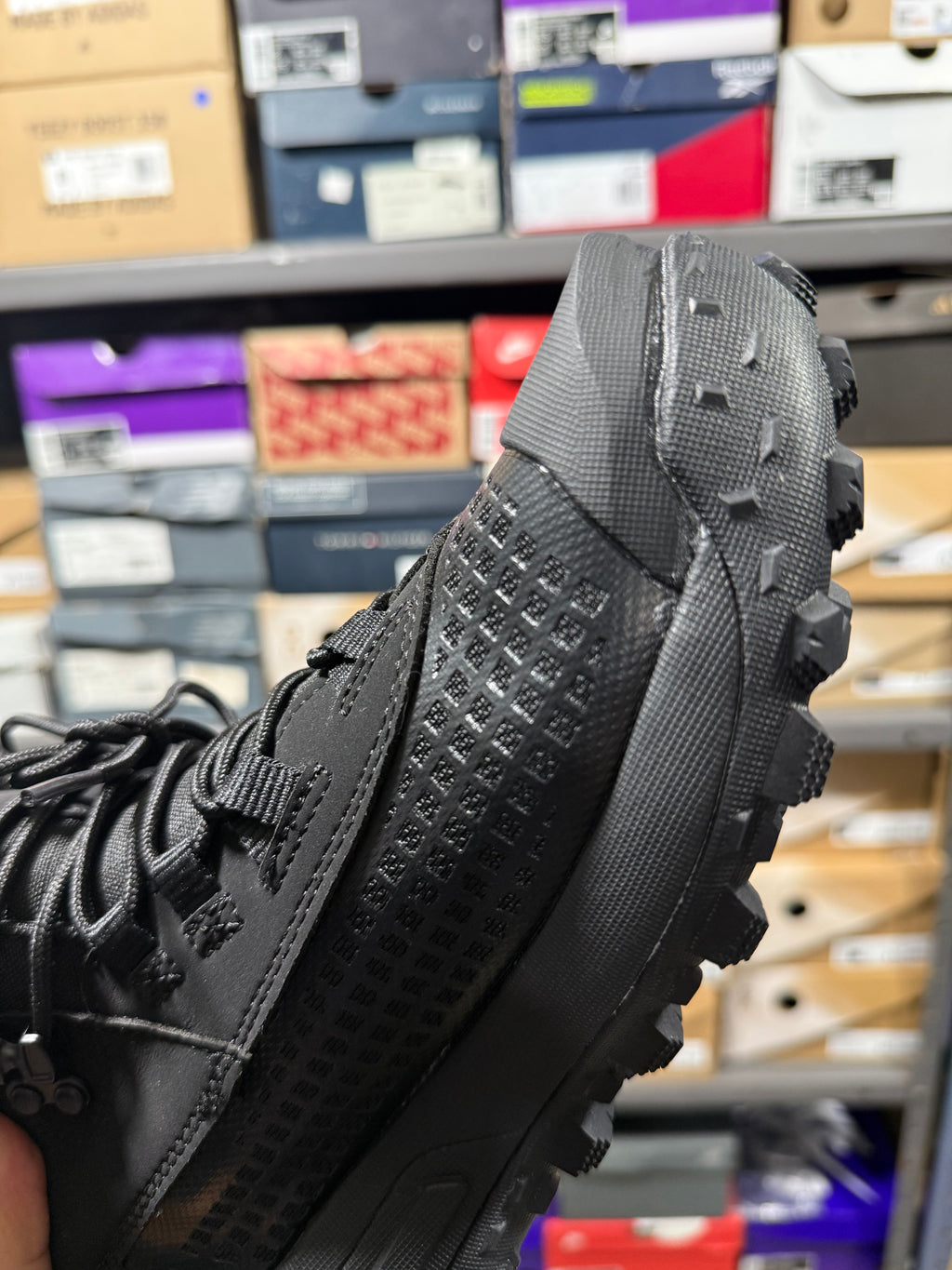 UNDER ARMOUR| TÁCTICA STORM PROOF