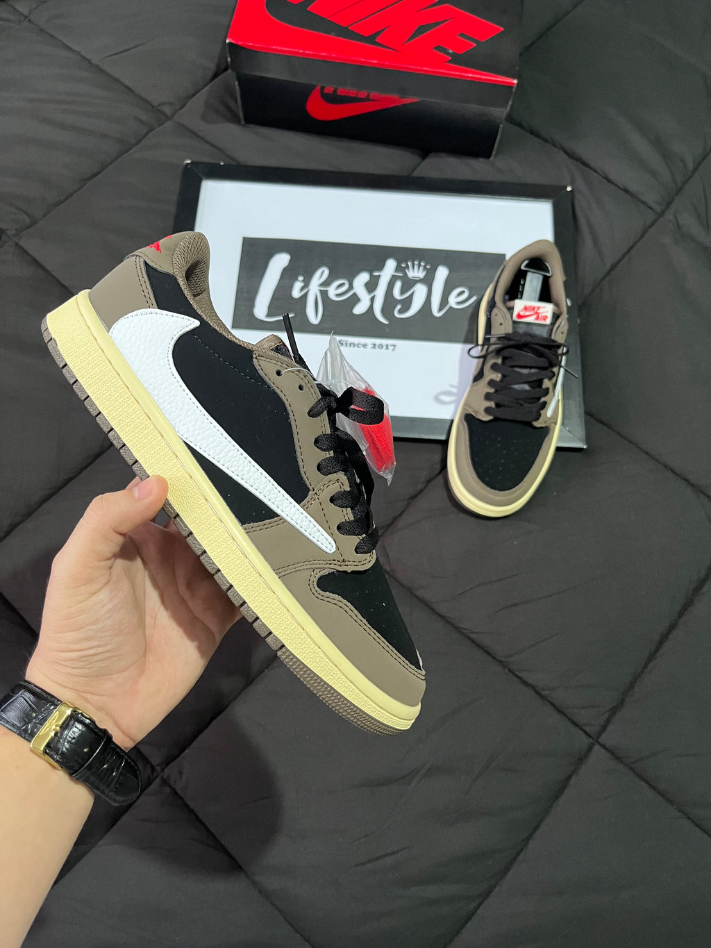 JORDAN RETRO 1 | TRAVIS SCOOT