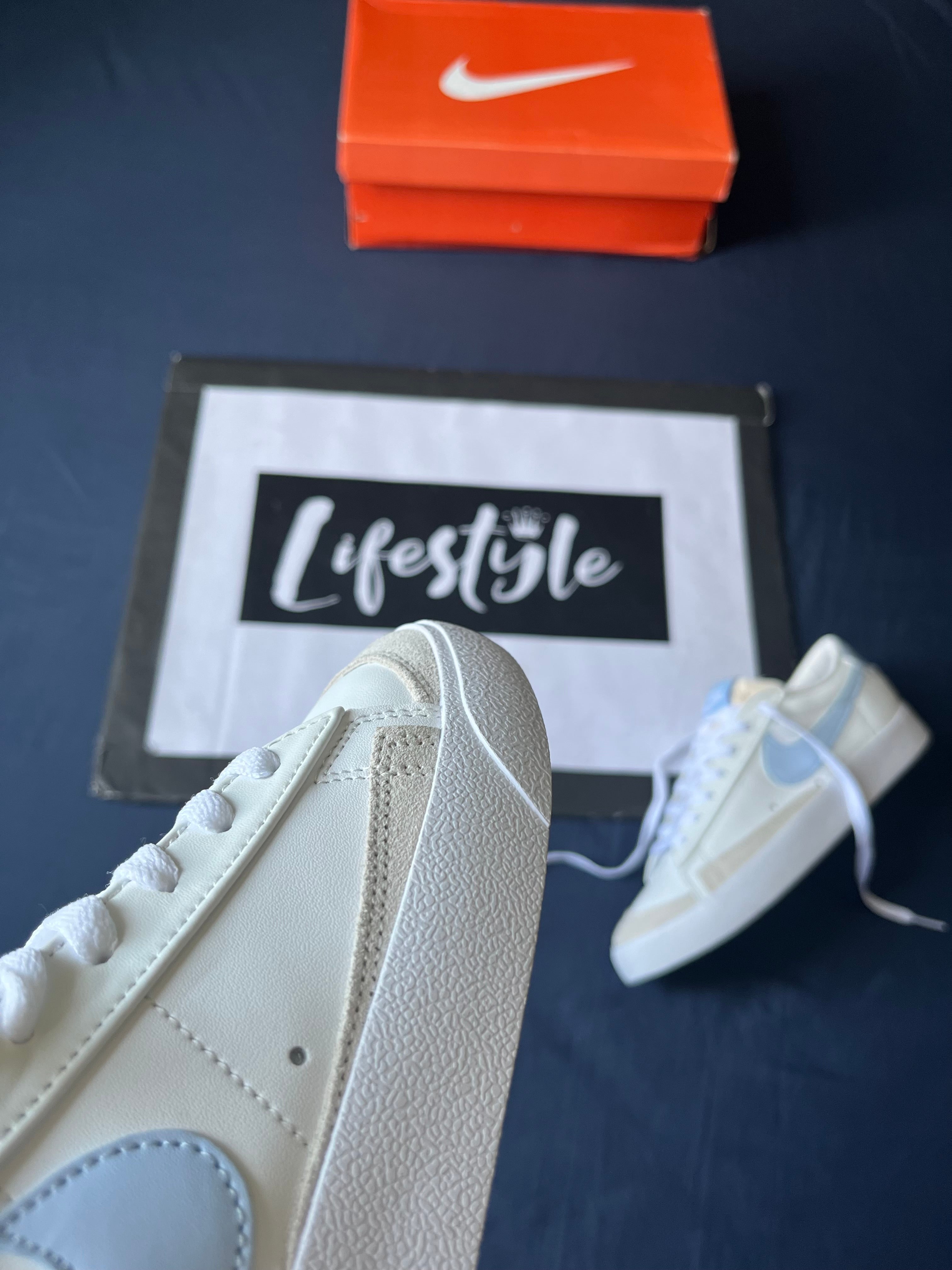 NIKE BLAZER LOW | DAMA