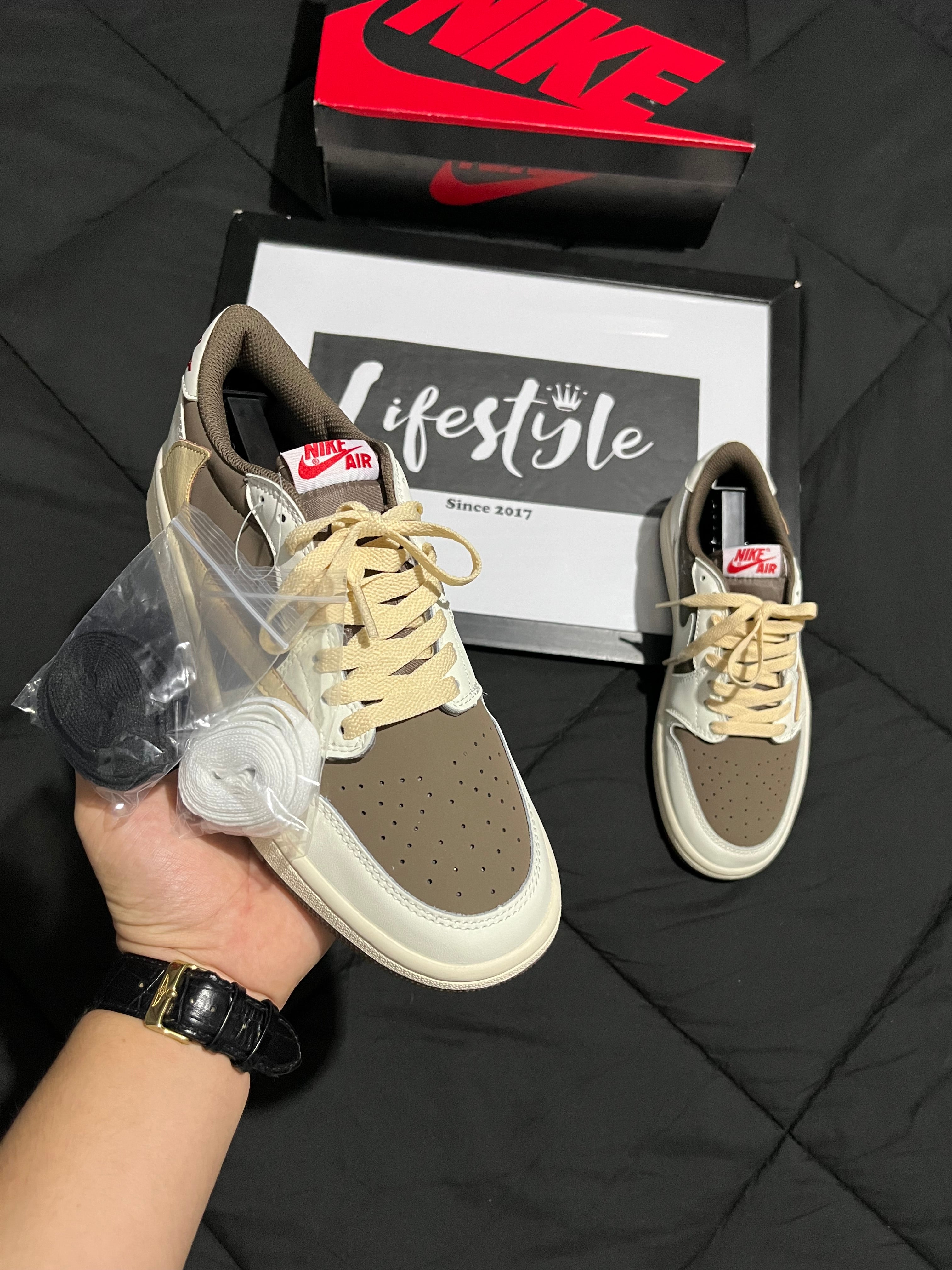JORDAN RETRO 1 | TRAVIS SCOOT