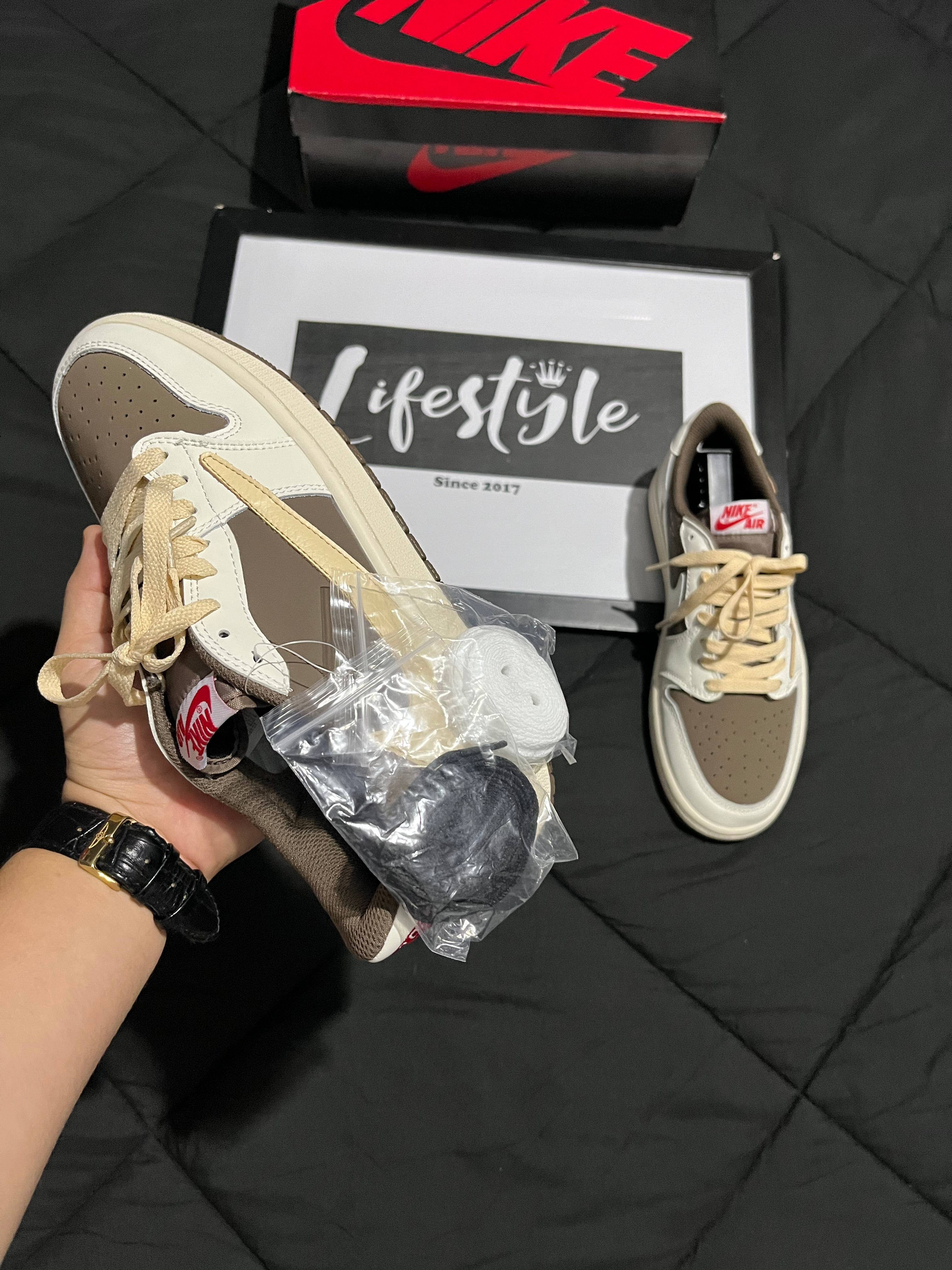 JORDAN RETRO 1 | TRAVIS SCOOT