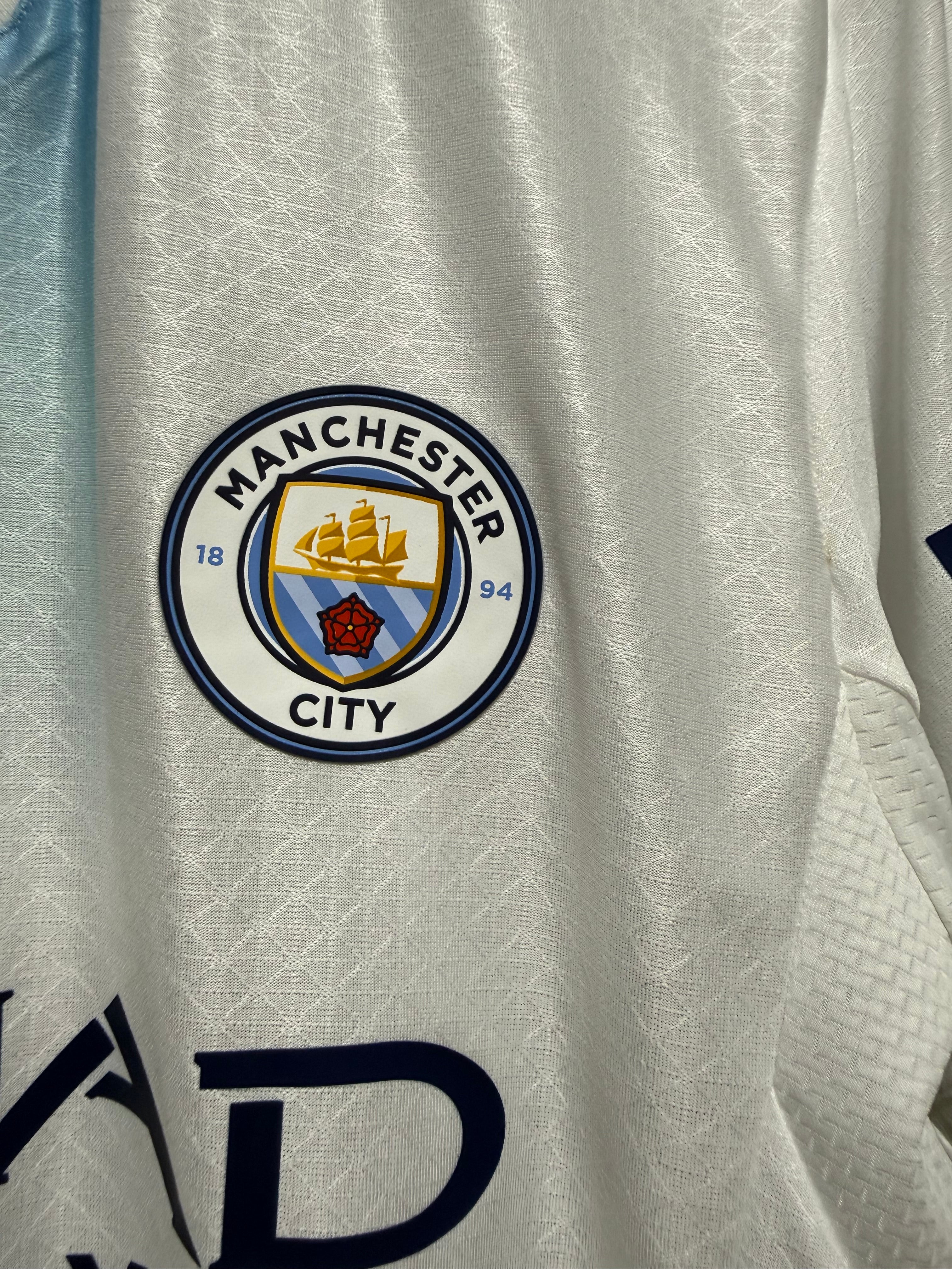 MANCHESTER CITY 2027 | IMPORTADA VERSION PLAYER | 9 HAALAND  | PARCHE PREMIER LEAGUE
