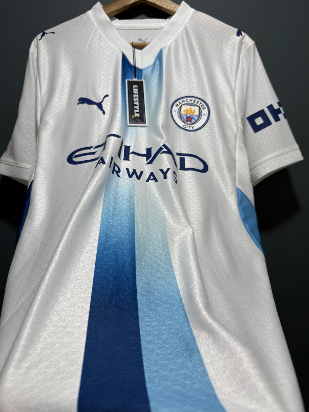MANCHESTER CITY 2027 | IMPORTADA VERSION PLAYER | 9 HAALAND  | PARCHE PREMIER LEAGUE