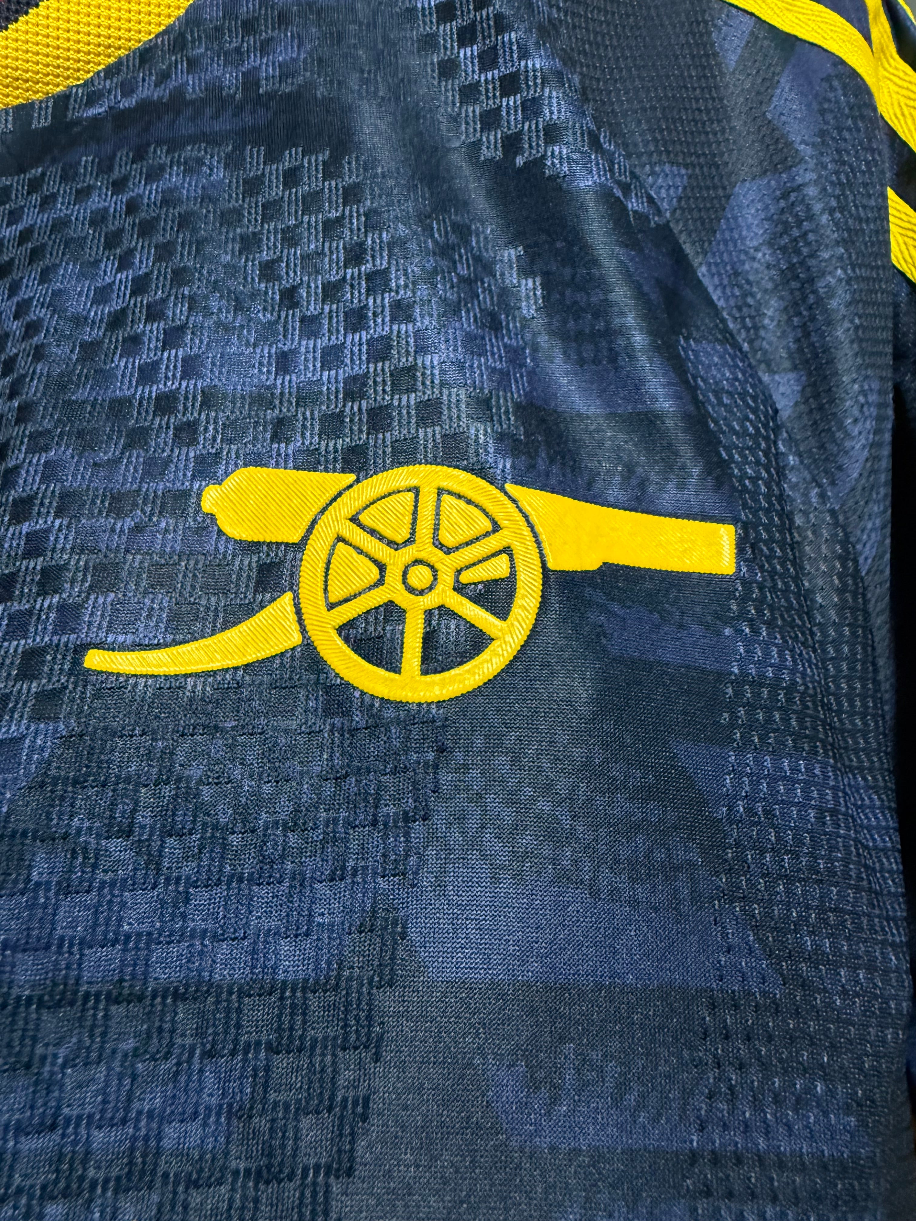 ARSENAL 2027 | IMPORTADA 5 HINCAPIÉ | PARCHE PREMIER LEAGUE