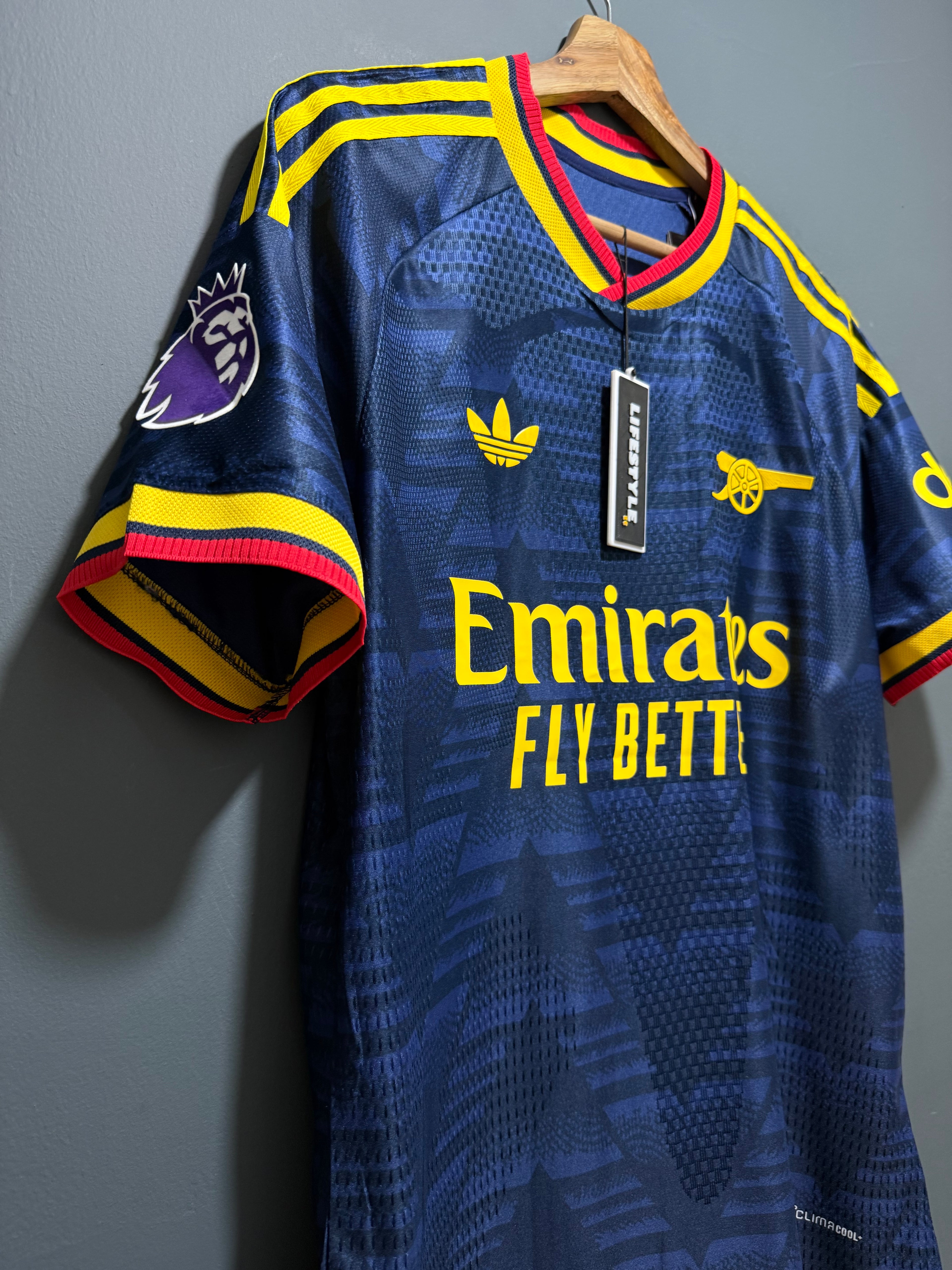ARSENAL 2027 | IMPORTADA 5 HINCAPIÉ | PARCHE PREMIER LEAGUE