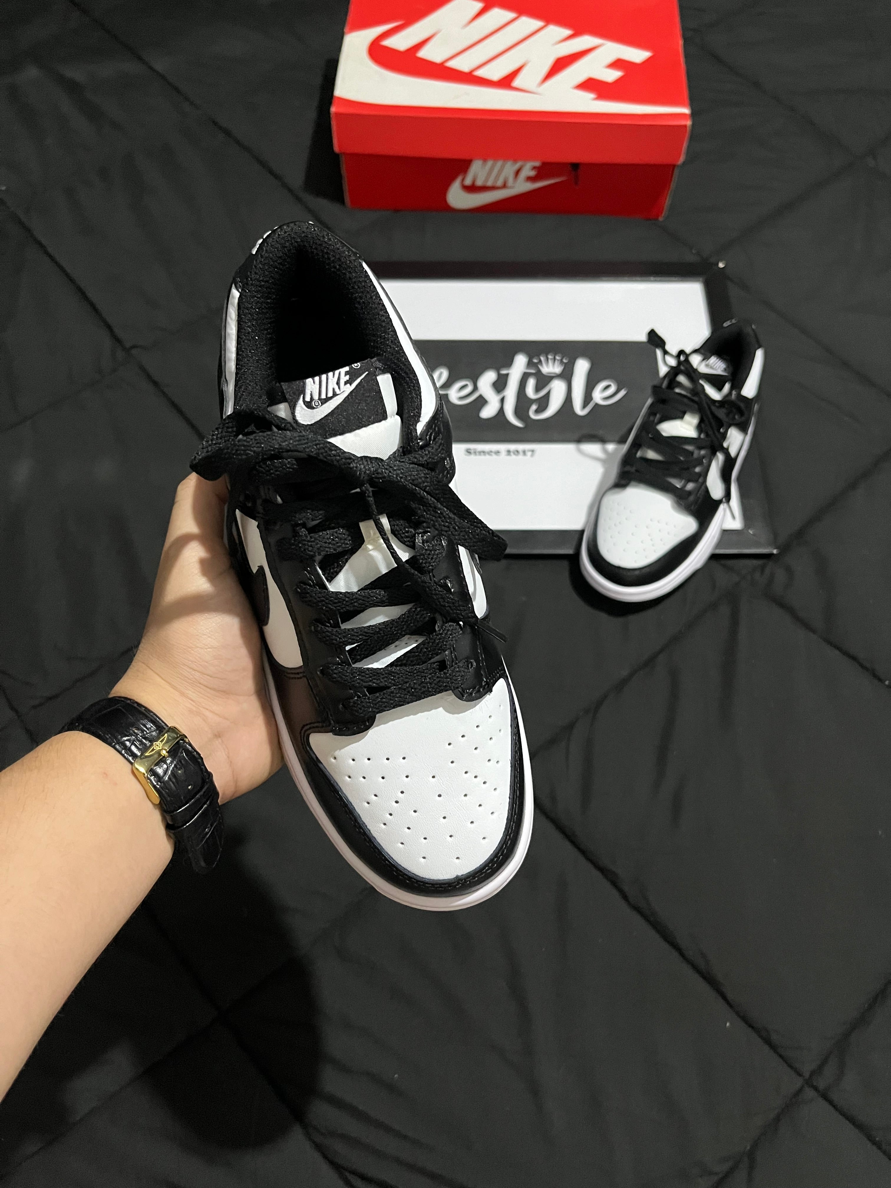 NIKE SB DUNK PANDA