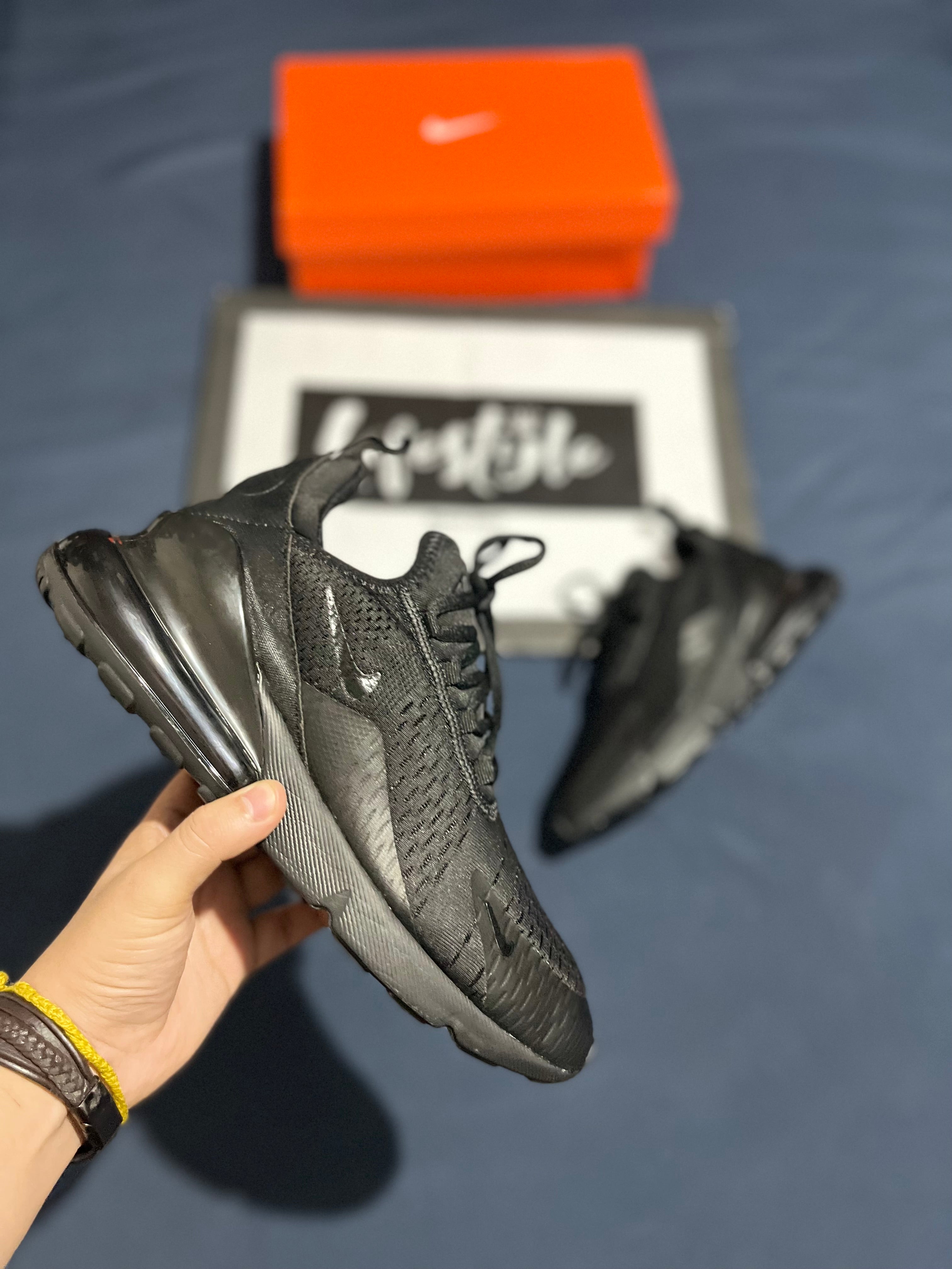 NIKE AIR MAX 270 | BLACK