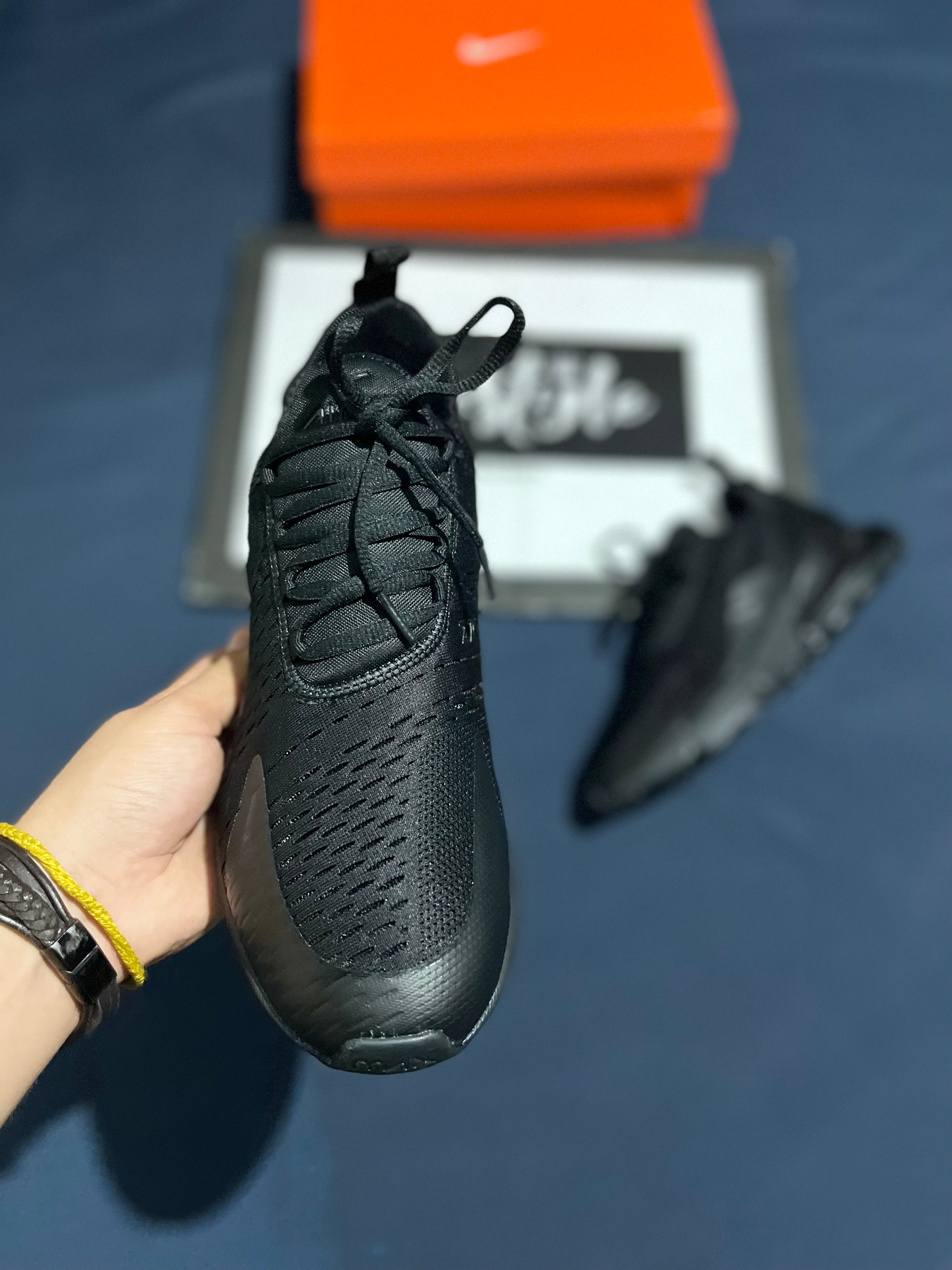 NIKE AIR MAX 270 | BLACK