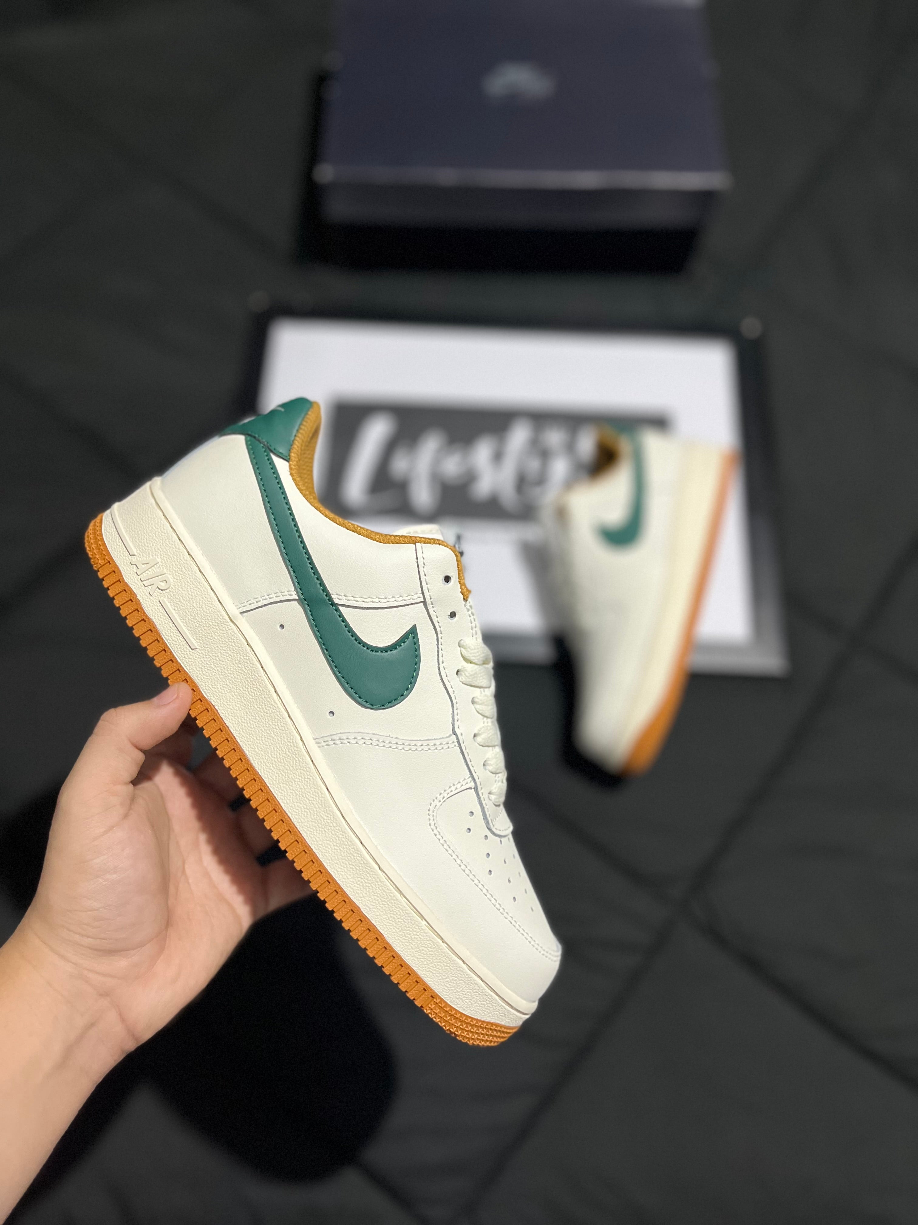 NIKE FORCÉ ONE