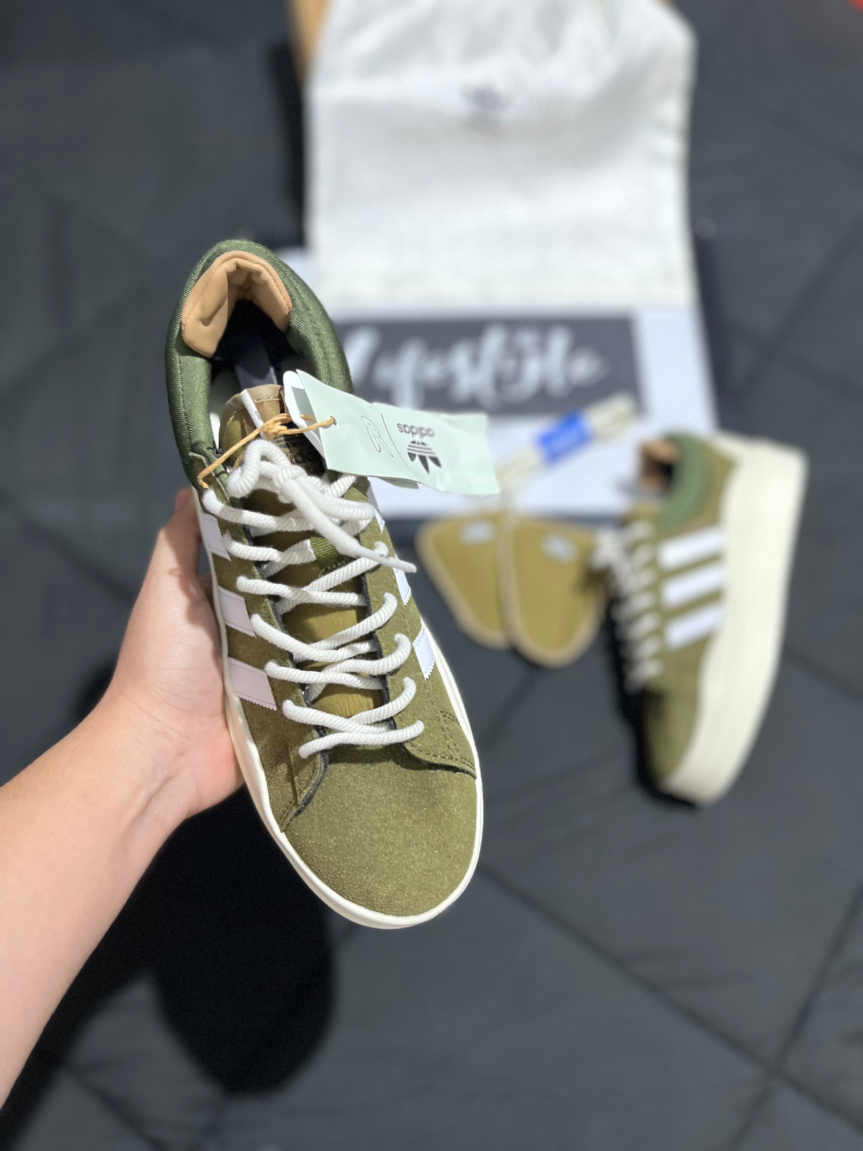 ADIDAS BAD BUNNY CAMPUS