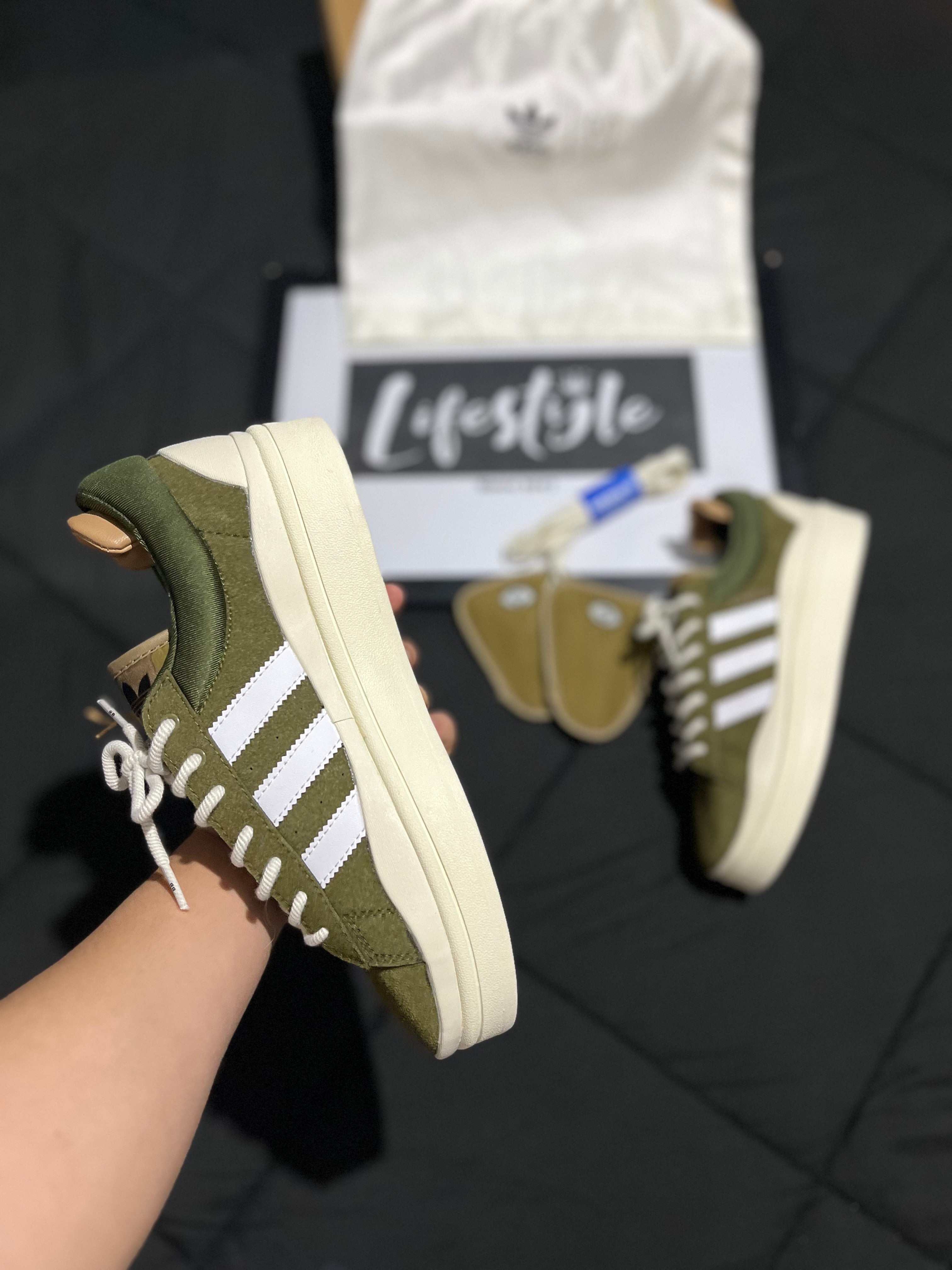 ADIDAS BAD BUNNY CAMPUS